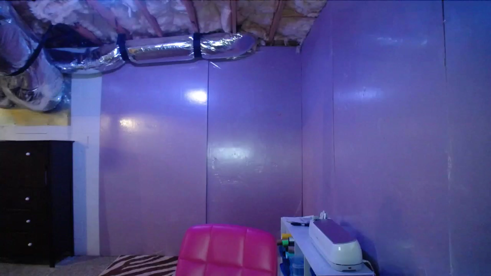 Gallery image thumbnail from AshlynnStorm's myfreecams stream on, 08/29/2023, 07:14 image 15 of 20