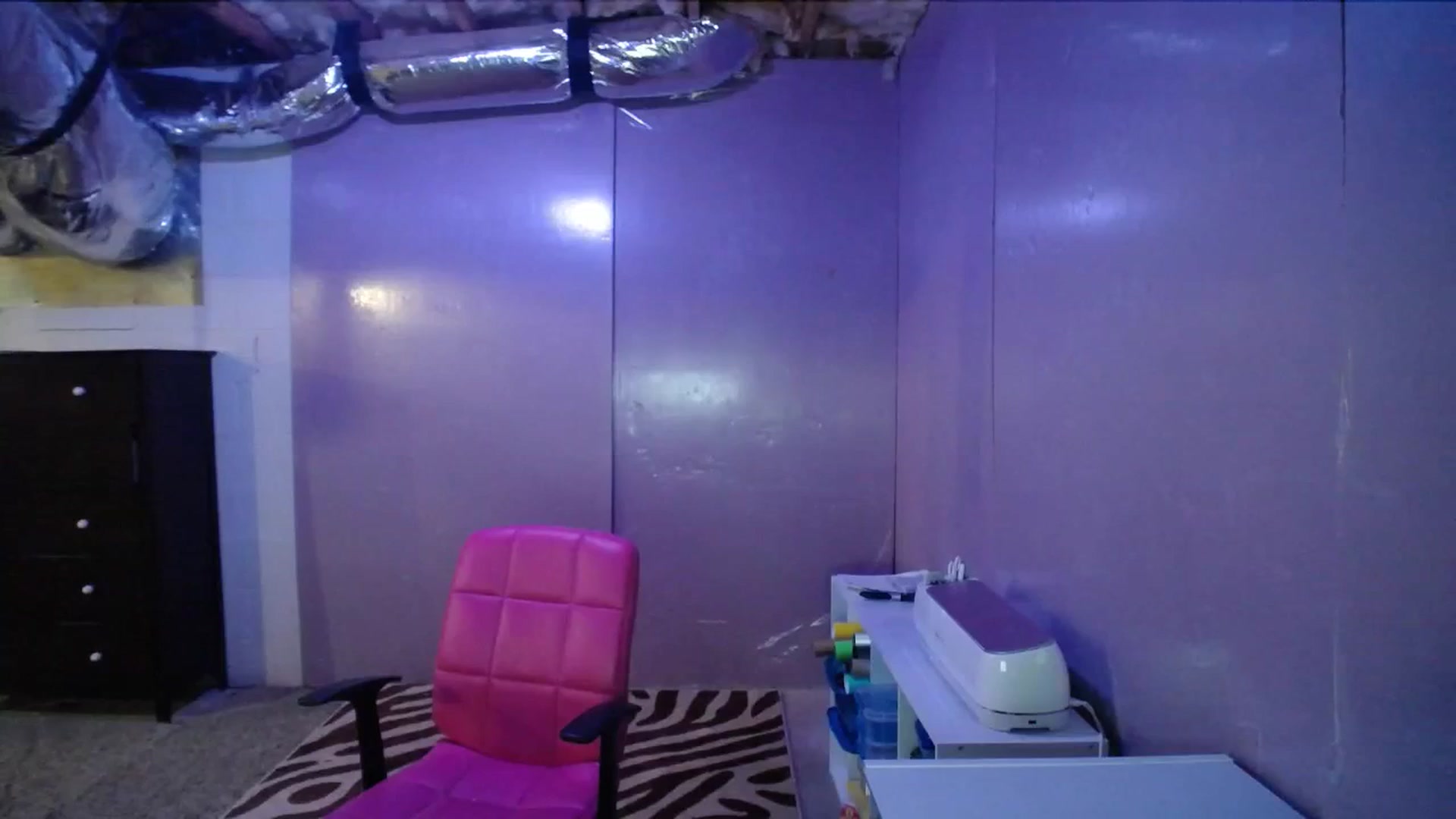 Gallery image thumbnail from AshlynnStorm's myfreecams stream on, 08/29/2023, 07:14 image 12 of 20