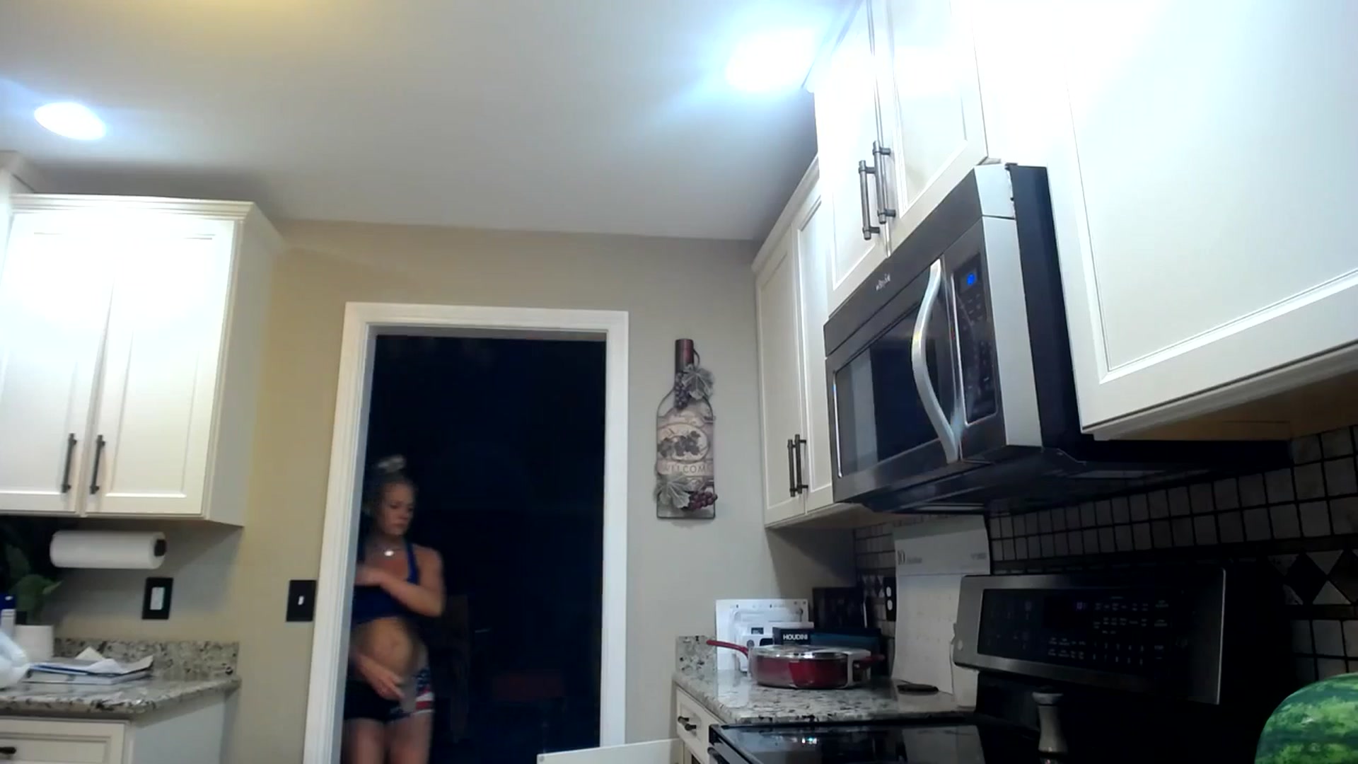 Gallery image thumbnail from AshlynnStorm's myfreecams stream on, 09/30/2023, 06:15 image 9 of 20