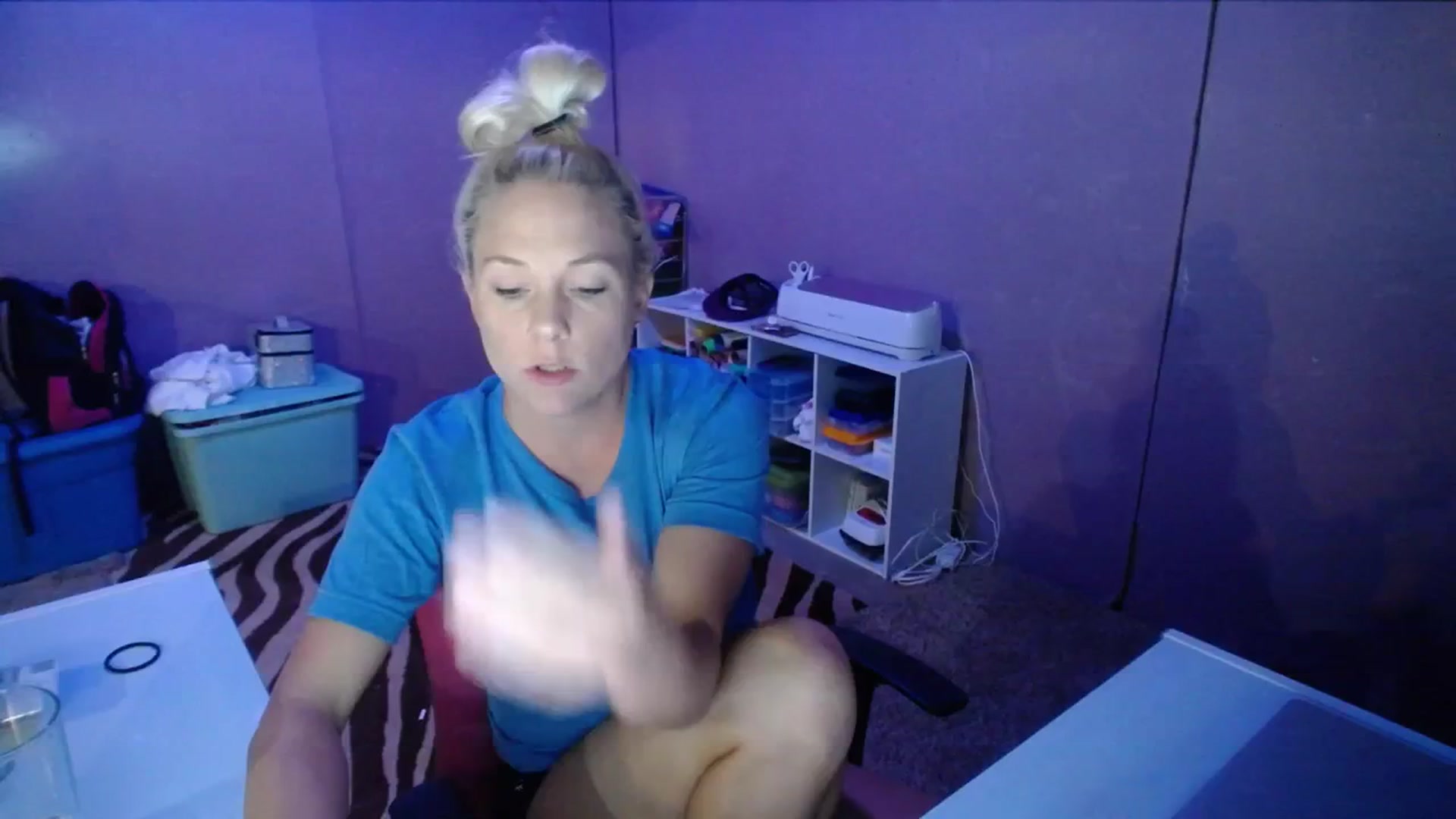 Gallery image thumbnail from AshlynnStorm's myfreecams stream on, 10/05/2023, 19:14 image 1 of 20