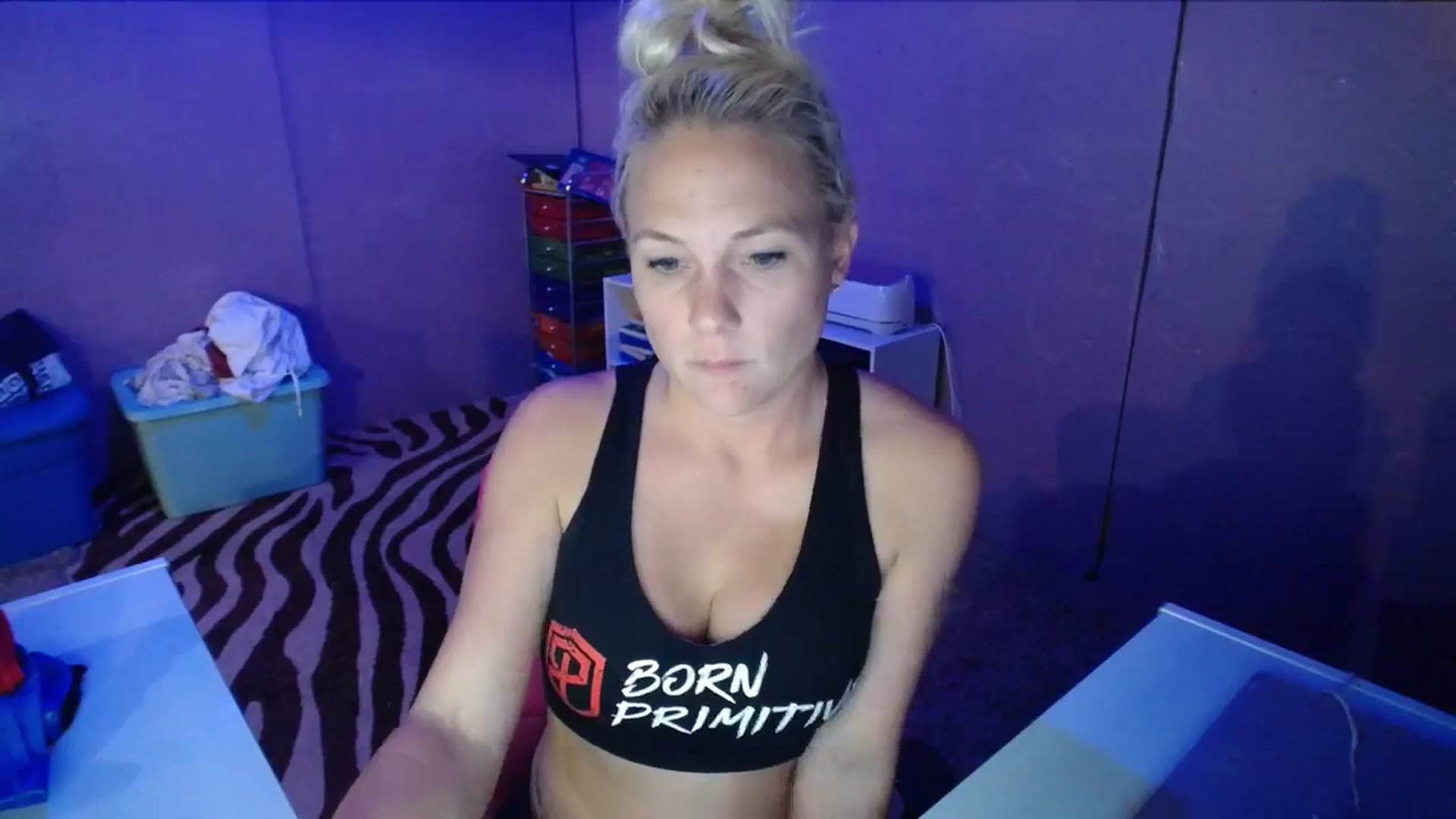 Gallery image thumbnail from AshlynnStorm's myfreecams stream on, 10/12/2023, 03:11 image 13 of 20