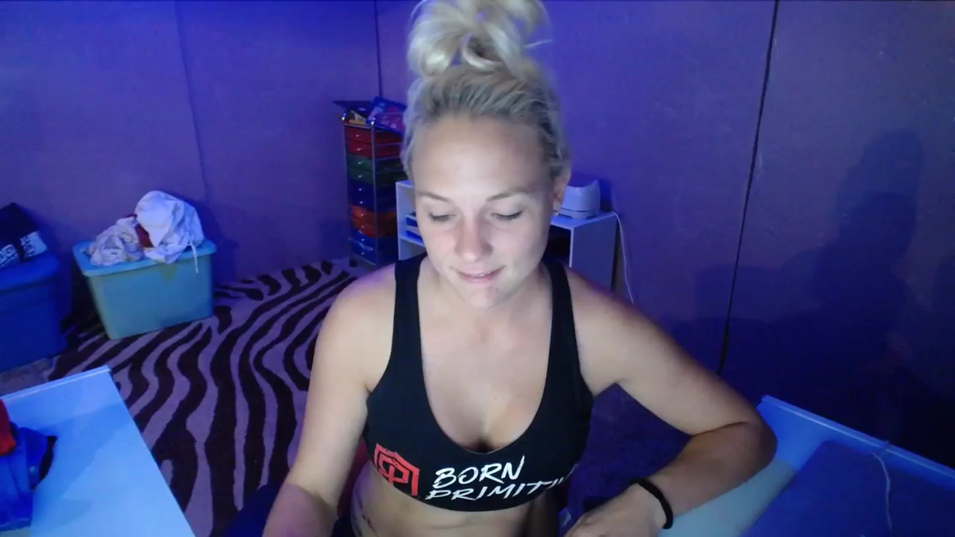 Gallery image thumbnail from AshlynnStorm's myfreecams stream on, 10/12/2023, 03:11 image 14 of 20