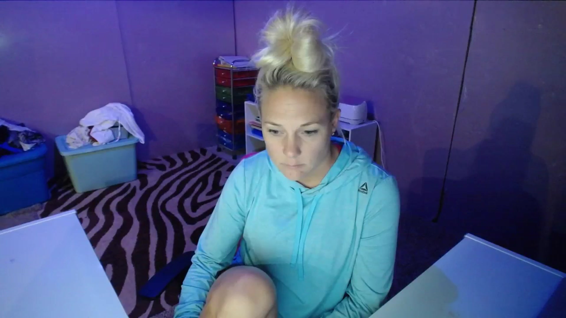 Gallery image thumbnail from AshlynnStorm's myfreecams stream on, 10/16/2023, 20:15 image 2 of 20