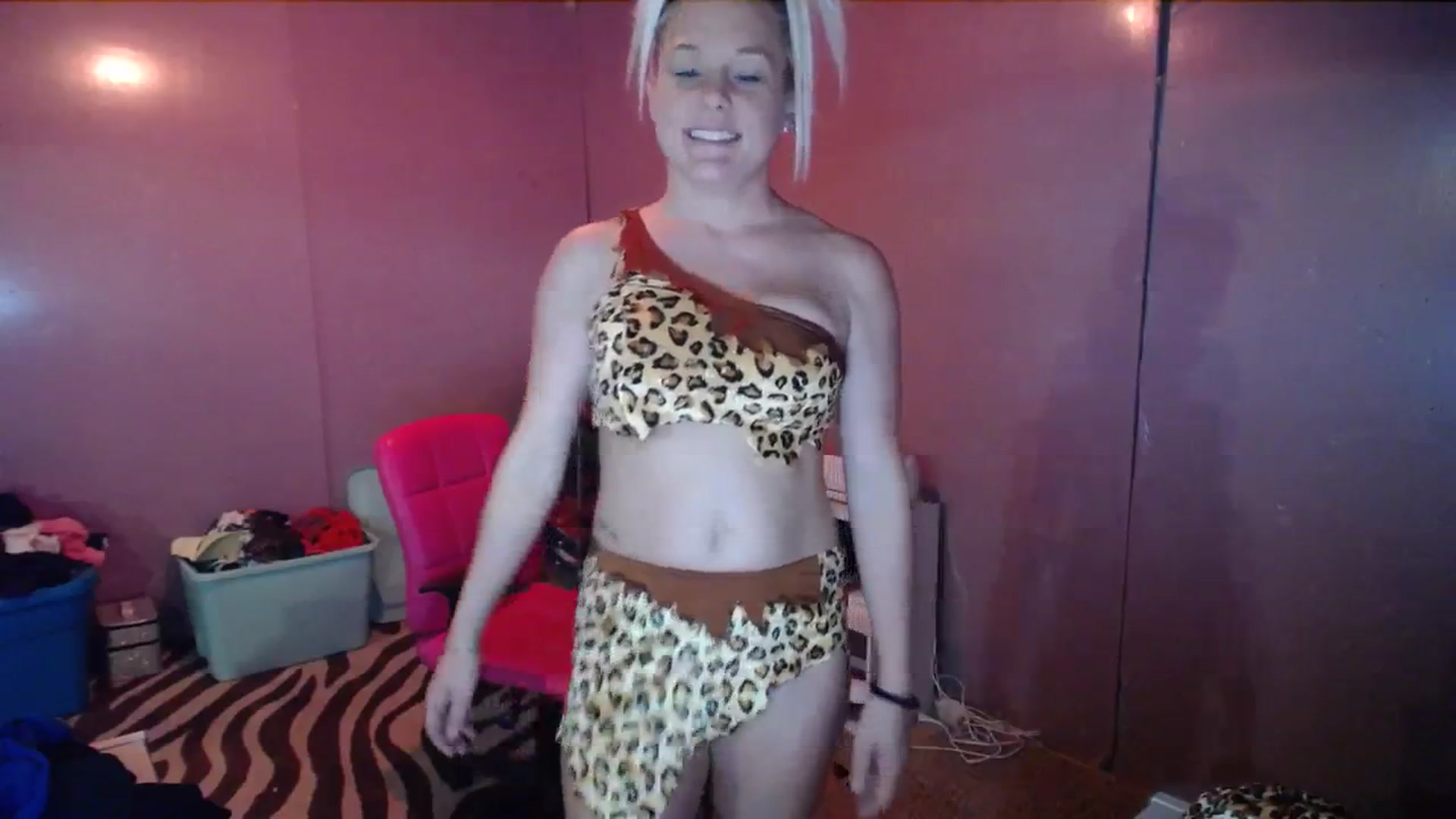Gallery image thumbnail from AshlynnStorm's myfreecams stream on, 10/31/2023, 20:26 image 6 of 20