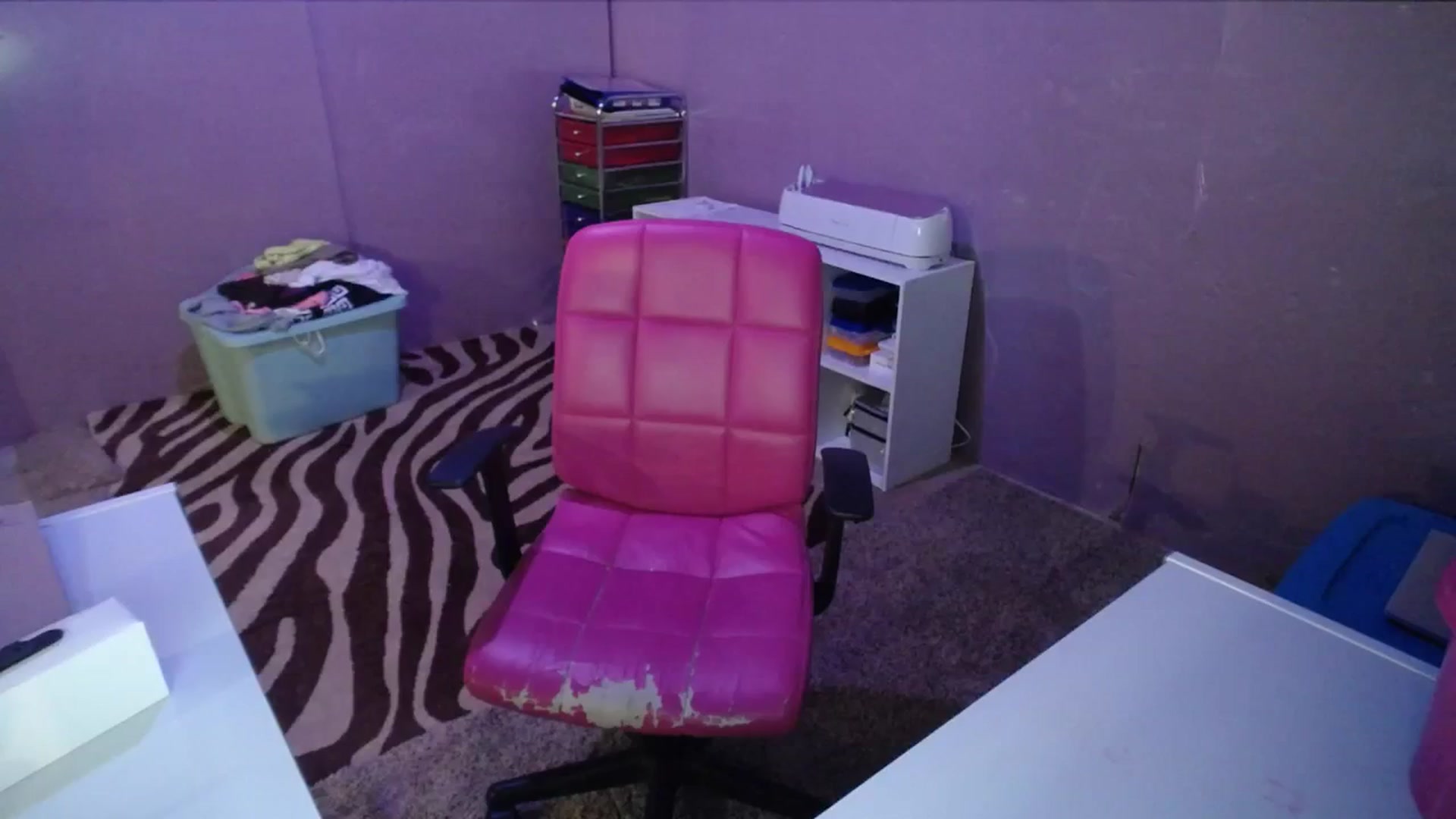 Gallery image thumbnail from AshlynnStorm's myfreecams stream on, 11/16/2023, 19:52 image 17 of 20