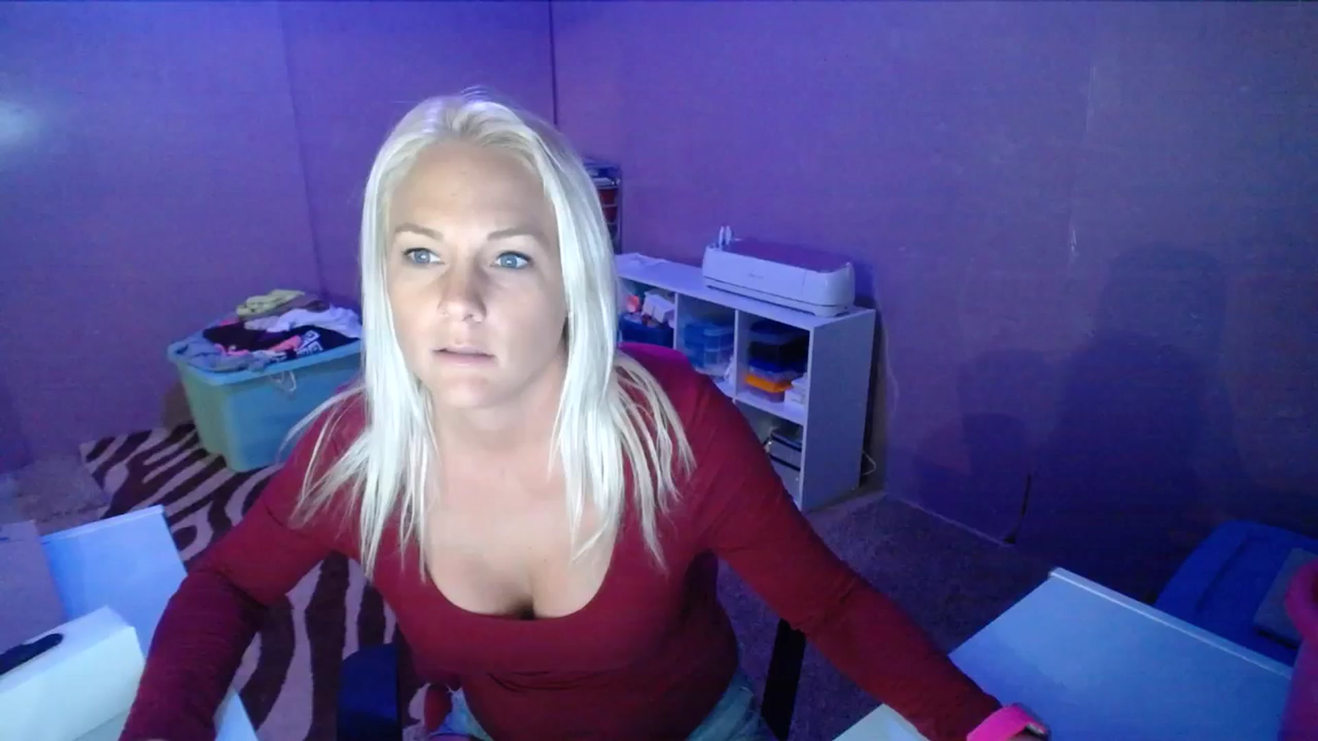 Gallery image thumbnail from AshlynnStorm's myfreecams stream on, 11/16/2023, 19:52 image 1 of 20