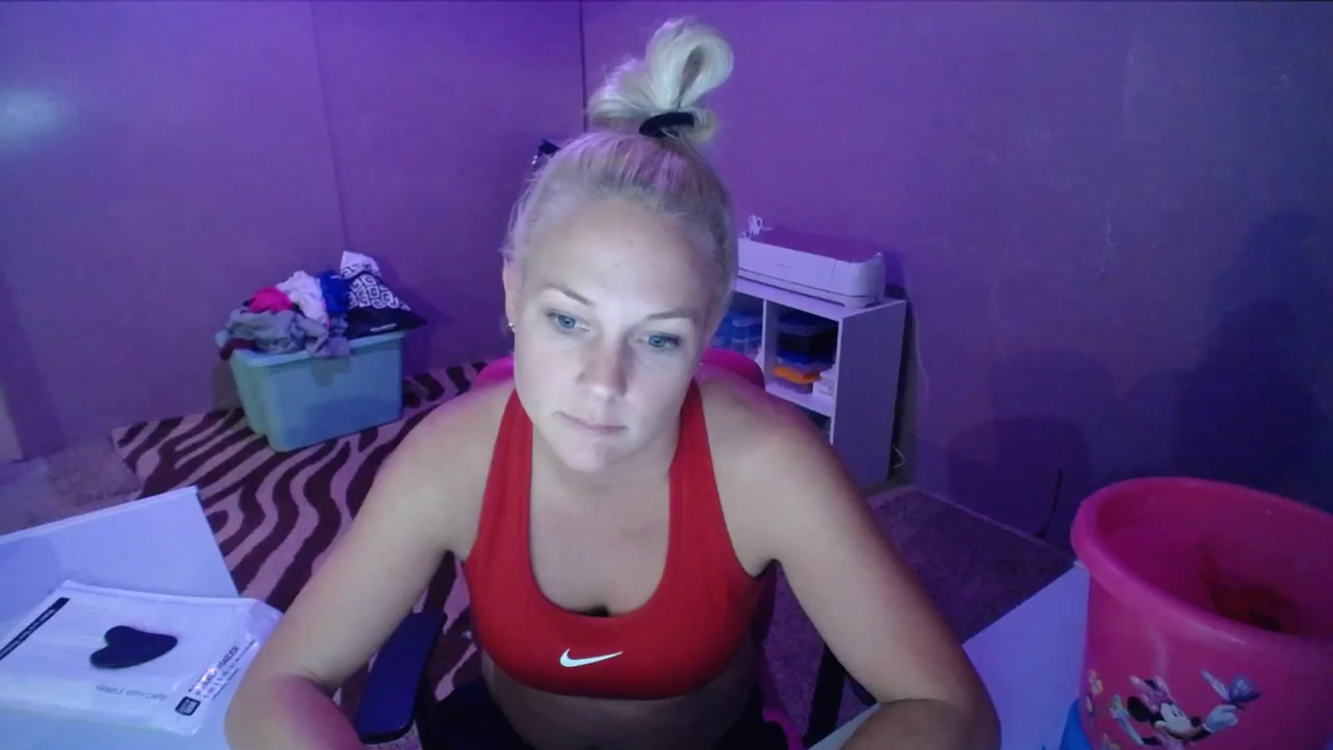 Gallery image thumbnail from AshlynnStorm's myfreecams stream on, 11/21/2023, 05:06 image 19 of 20