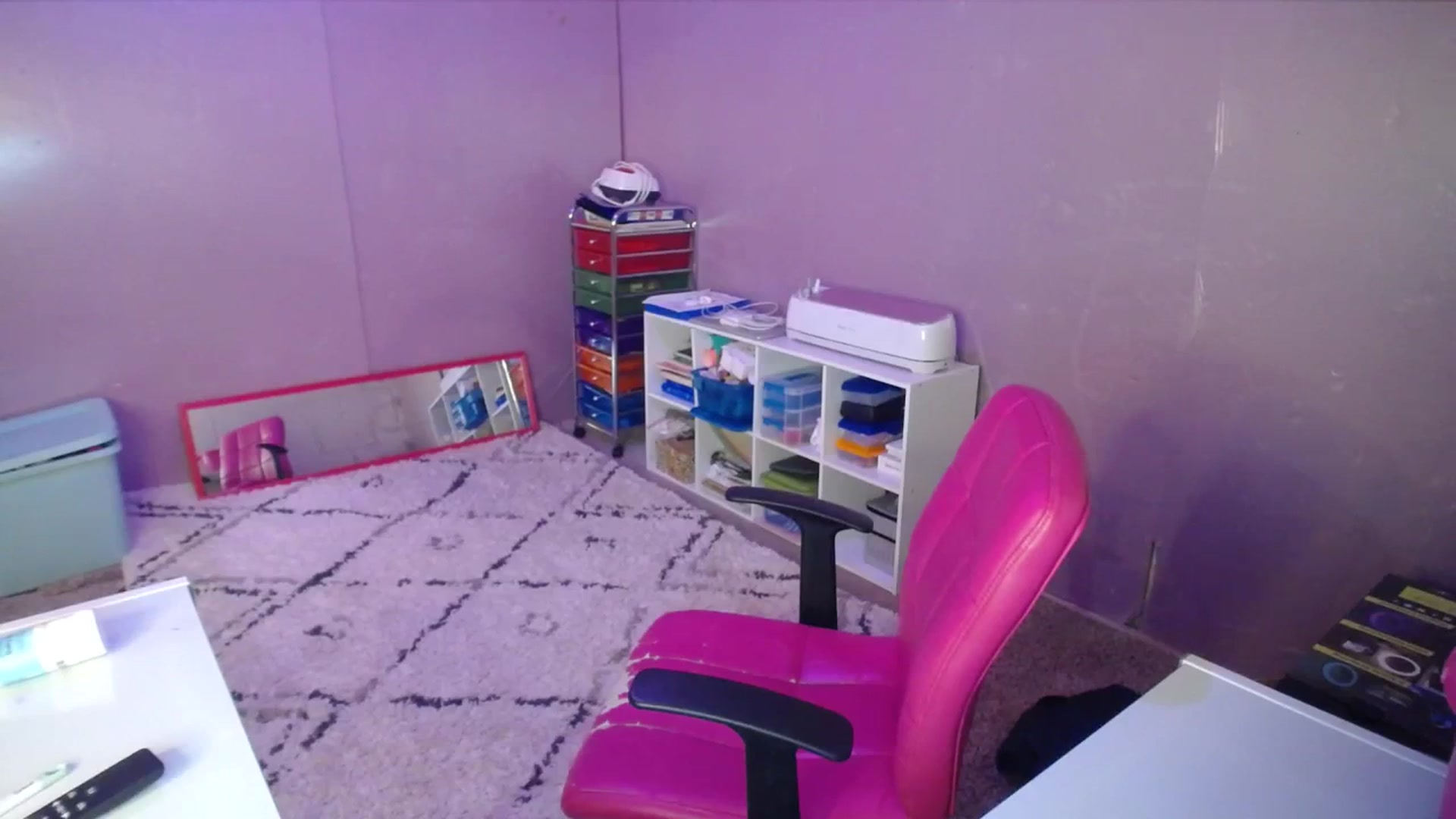 Gallery image thumbnail from AshlynnStorm's myfreecams stream on, 11/28/2023, 06:06 image 9 of 20