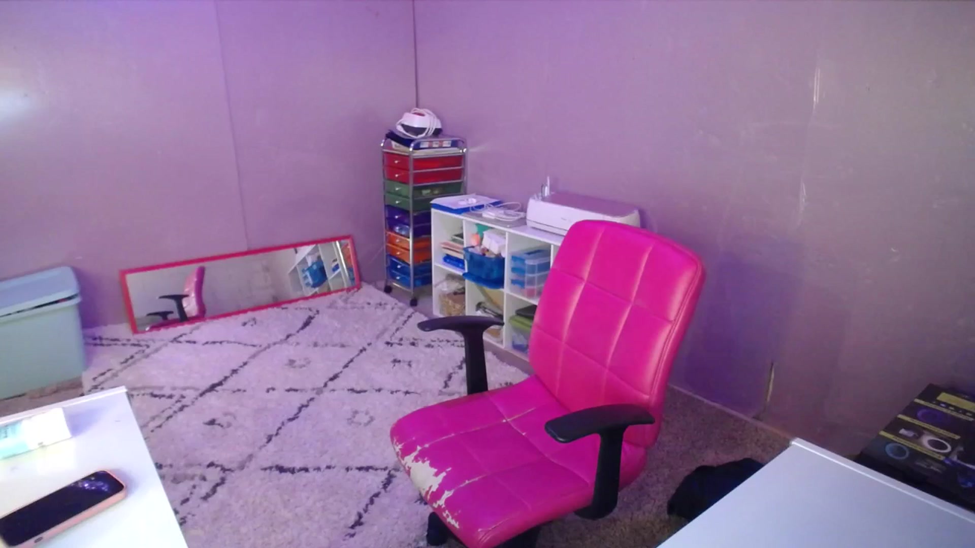 Gallery image thumbnail from AshlynnStorm's myfreecams stream on, 11/28/2023, 06:06 image 17 of 20