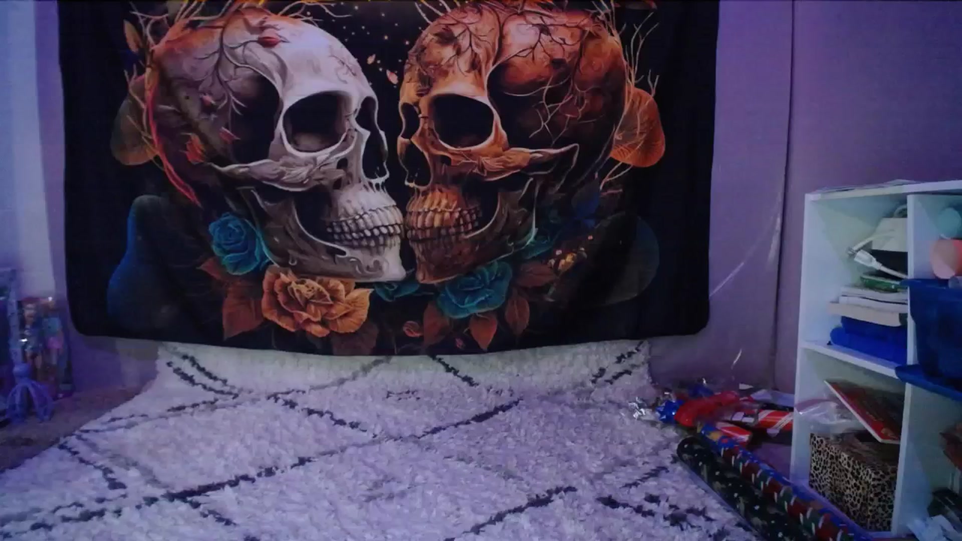 Gallery image thumbnail from AshlynnStorm's myfreecams stream on, 12/21/2023, 09:04 image 4 of 20
