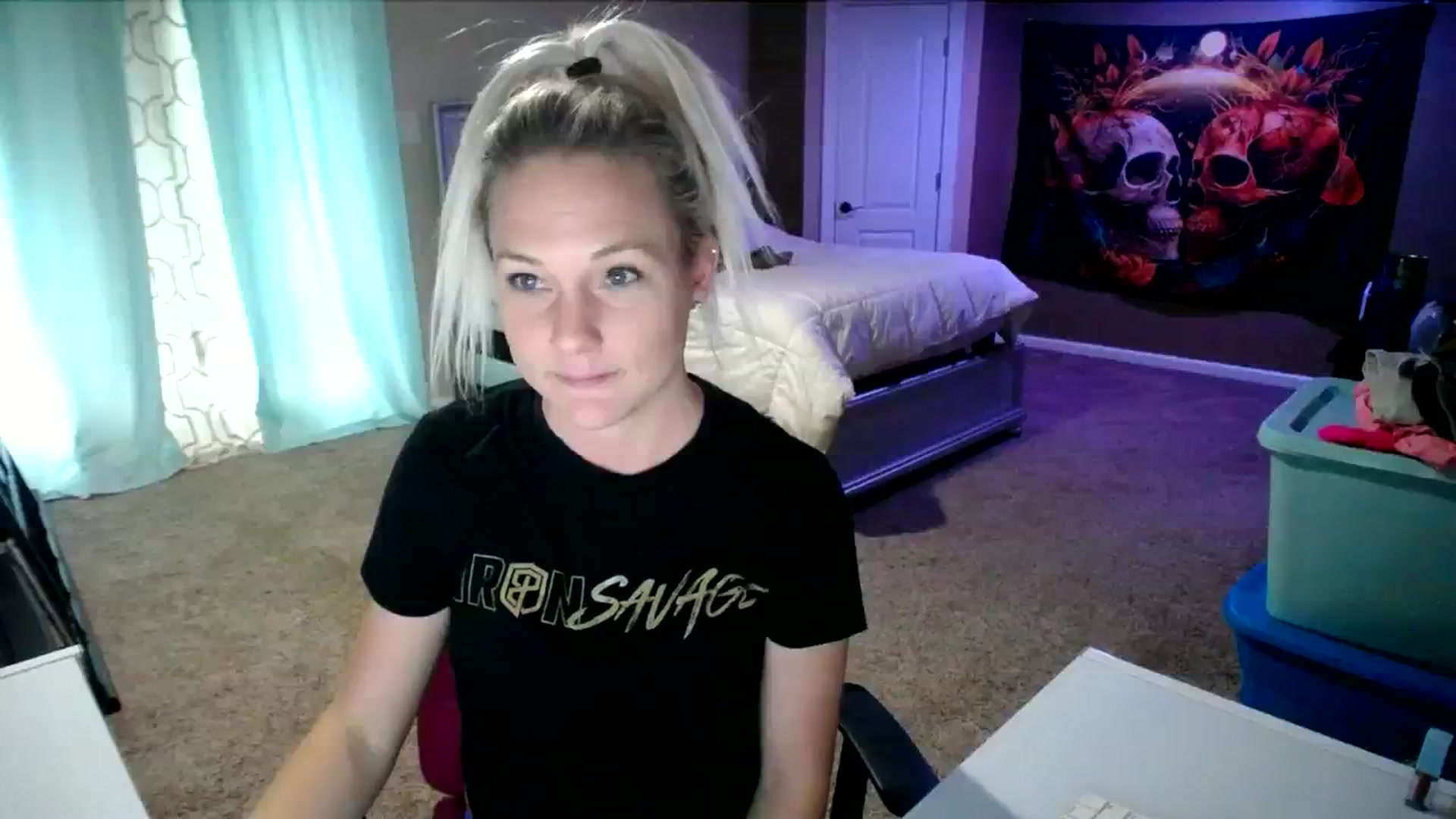 Gallery image thumbnail from AshlynnStorm's myfreecams stream on, 04/05/2024, 18:42 image 5 of 20