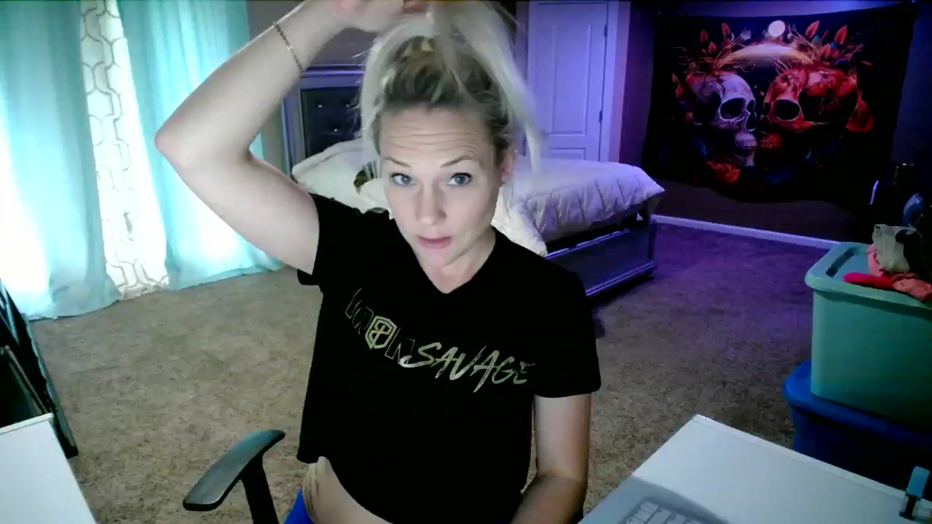 Gallery image thumbnail from AshlynnStorm's myfreecams stream on, 04/05/2024, 18:42 image 1 of 20