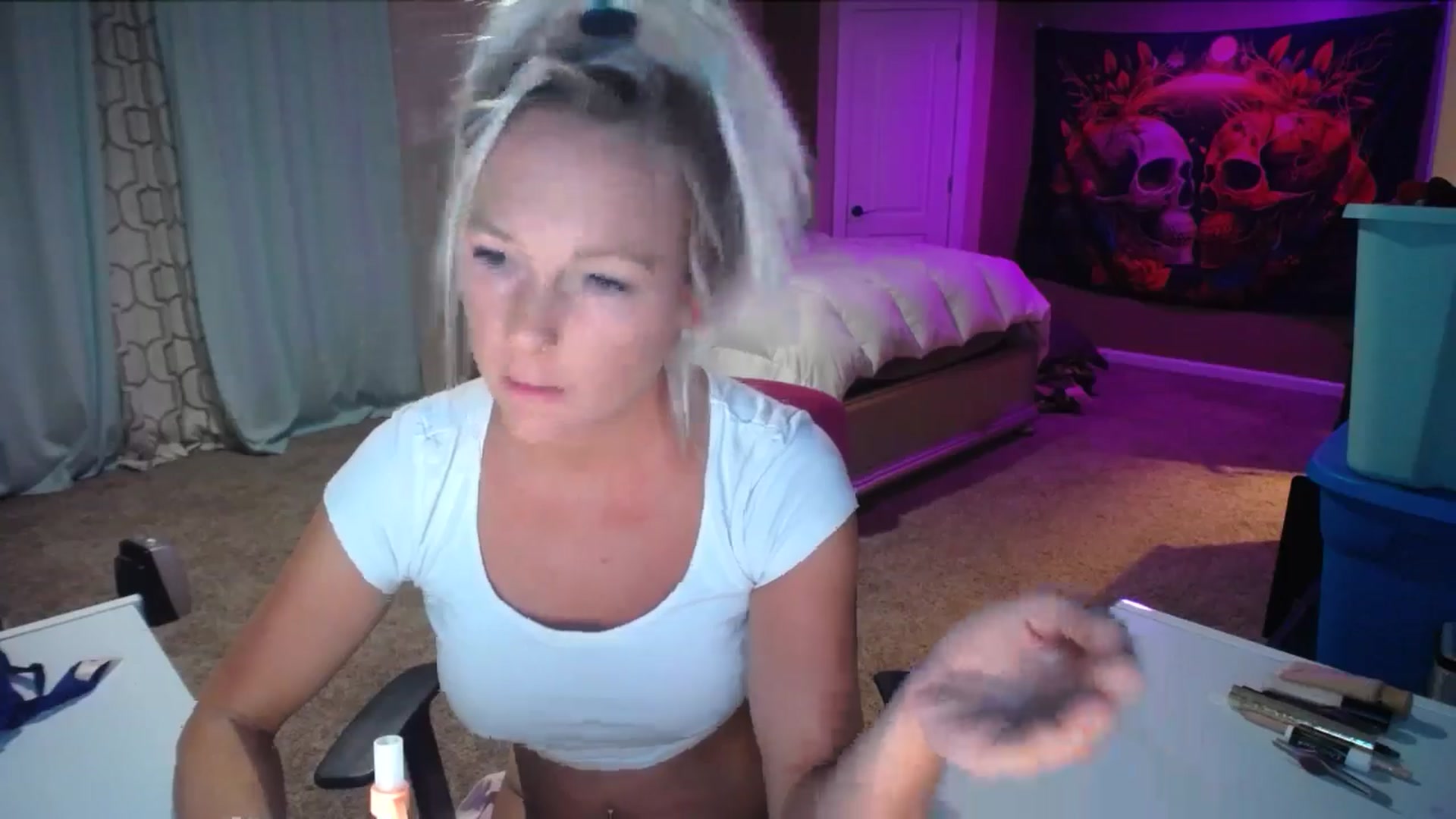 Gallery image thumbnail from AshlynnStorm's myfreecams stream on, 07/24/2024, 07:55 image 13 of 20