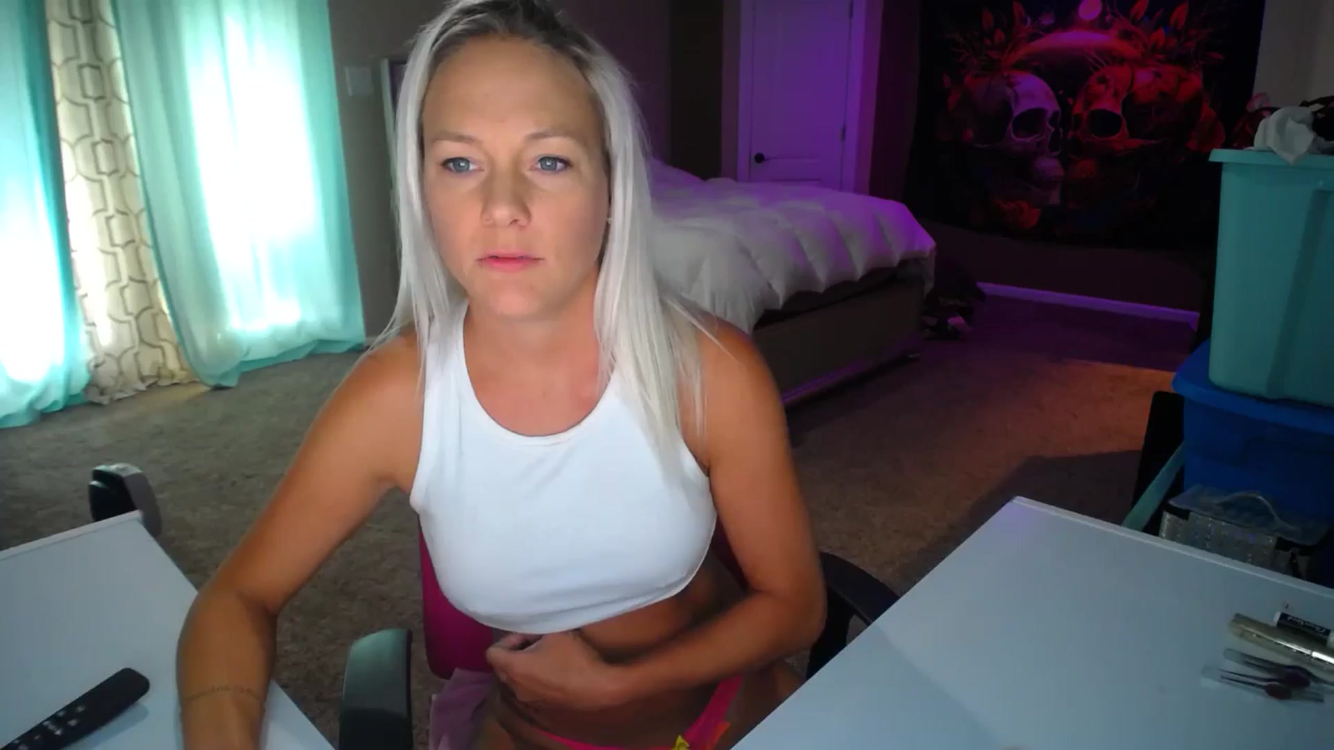 Gallery image thumbnail from AshlynnStorm's myfreecams stream on, 07/27/2024, 12:11 image 5 of 20