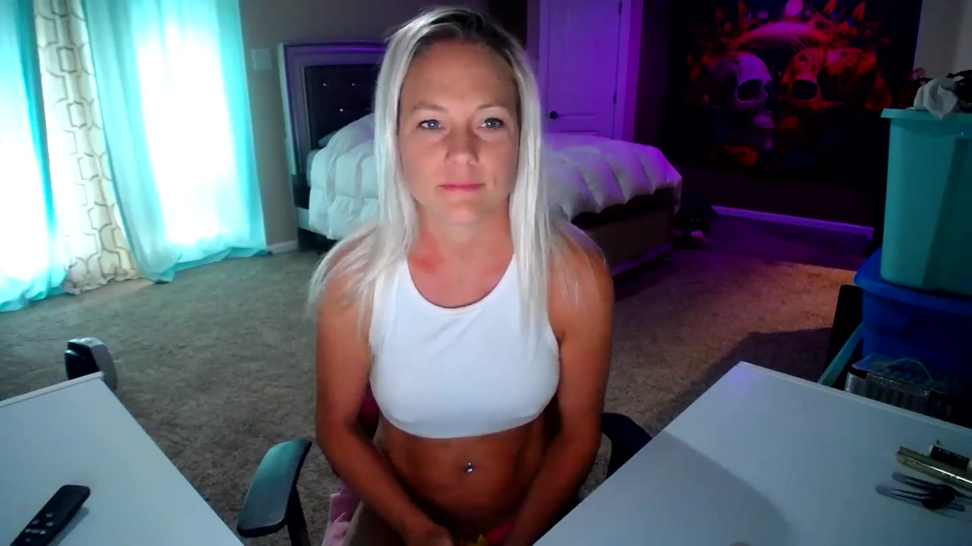 Gallery image thumbnail from AshlynnStorm's myfreecams stream on, 07/27/2024, 12:11 image 17 of 20