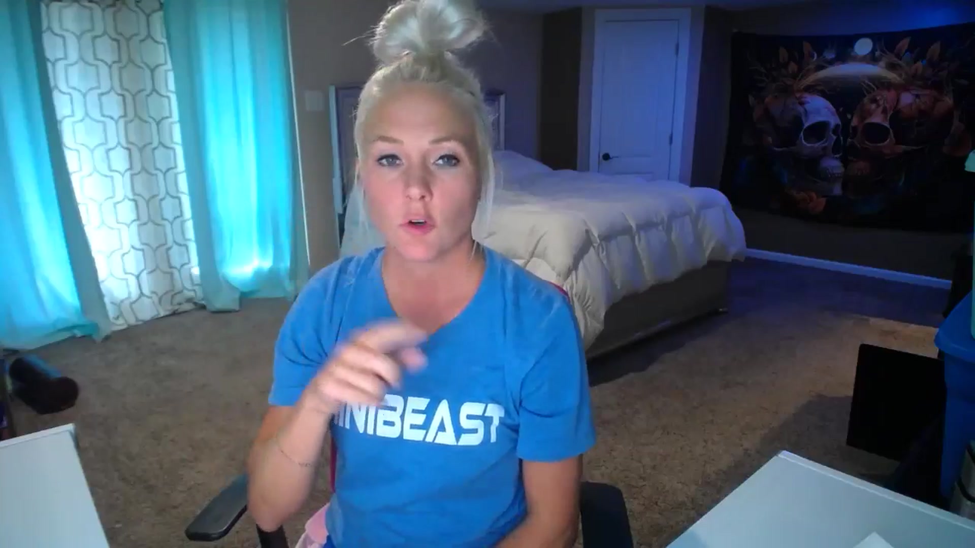 Gallery image thumbnail from AshlynnStorm's myfreecams stream on, 09/03/2024, 21:07 image 20 of 20