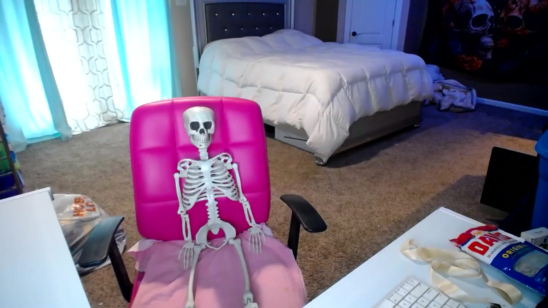 Gallery image thumbnail from AshlynnStorm's myfreecams stream on, 09/12/2024, 18:12 image 9 of 20