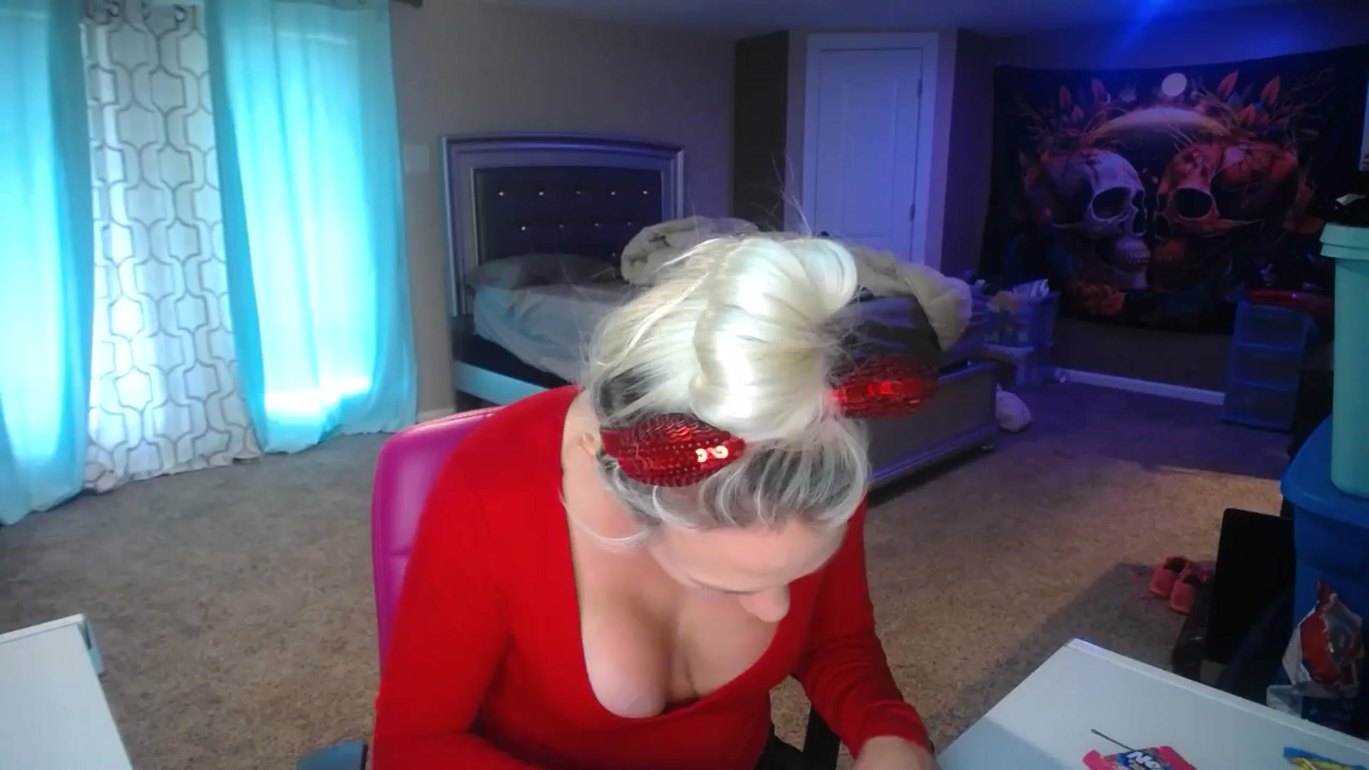 Gallery image thumbnail from AshlynnStorm's myfreecams stream on, 11/01/2024, 19:46 image 1 of 20
