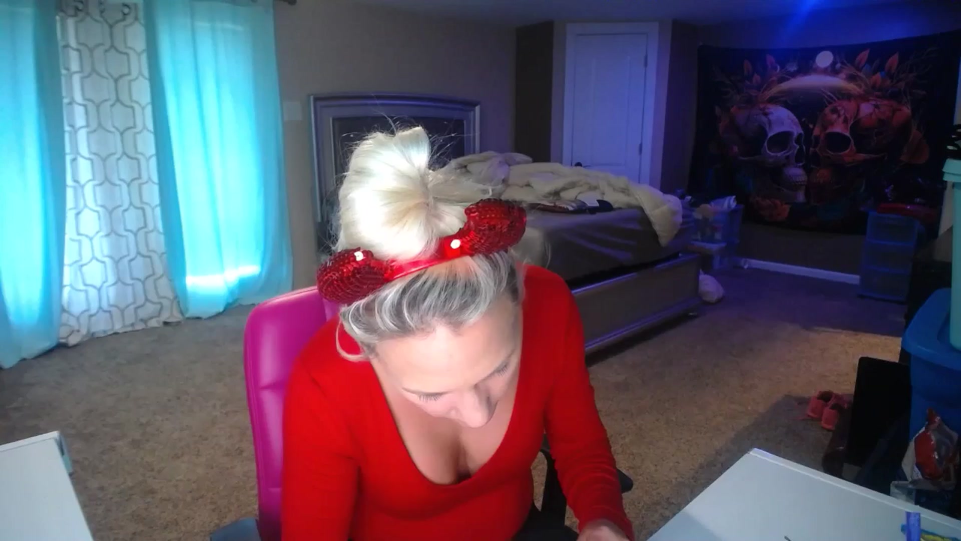 Gallery image thumbnail from AshlynnStorm's myfreecams stream on, 11/01/2024, 19:46 image 11 of 20
