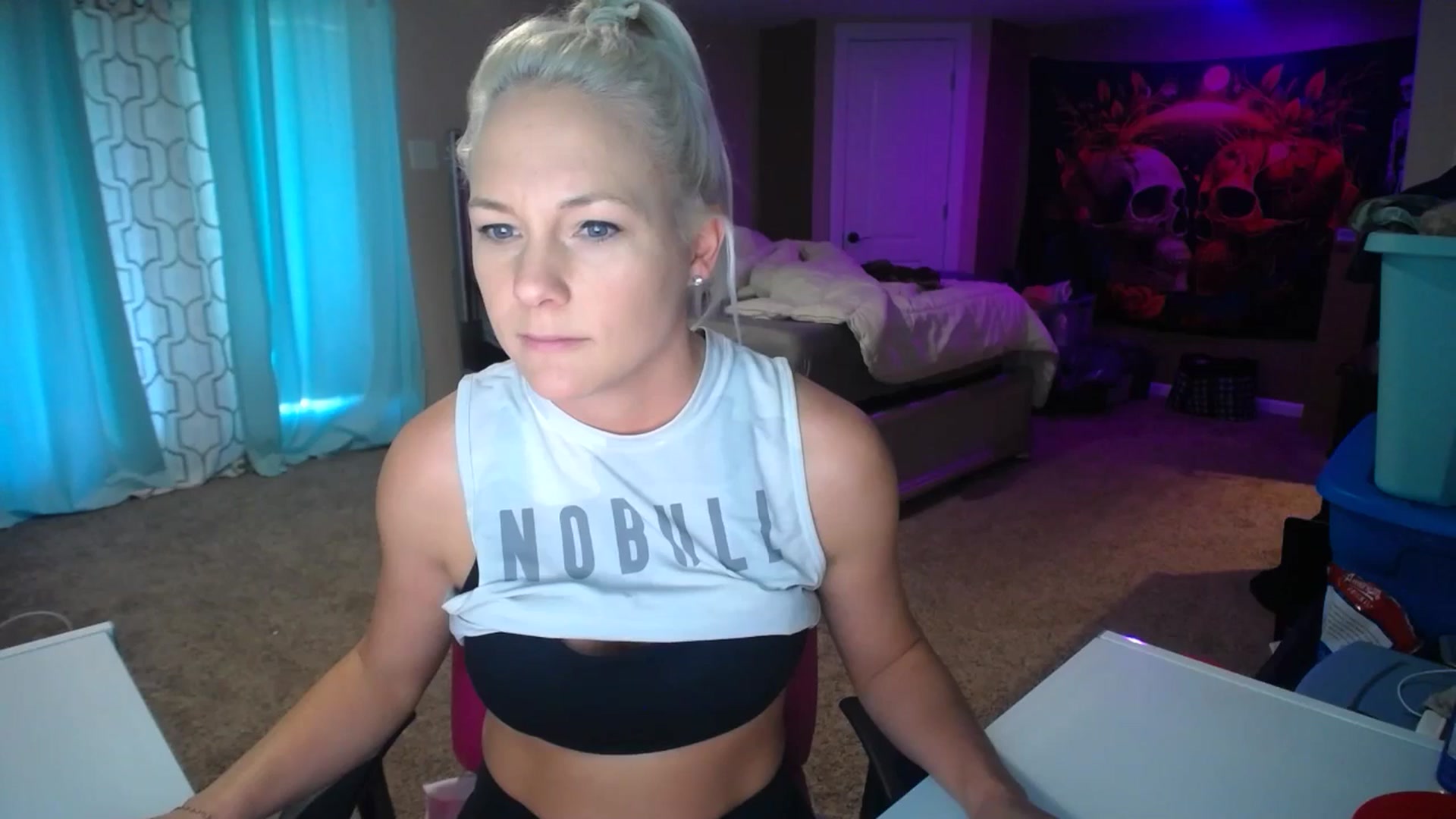 Gallery image thumbnail from AshlynnStorm's myfreecams stream on, 11/26/2024, 18:55 image 6 of 20