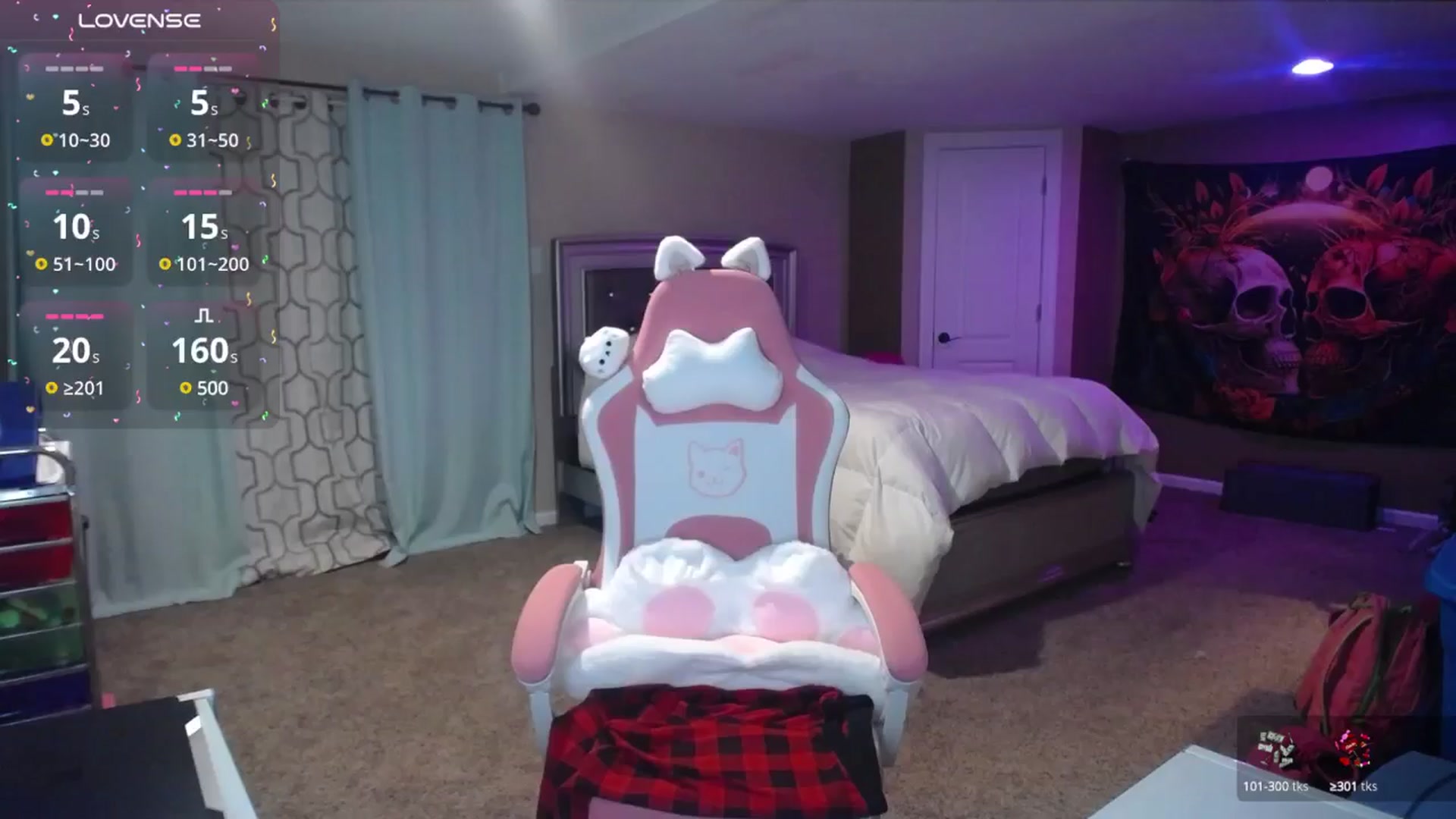 Gallery image thumbnail from AshlynnStorm's myfreecams stream on, 02/10/2025, 06:00 image 14 of 20