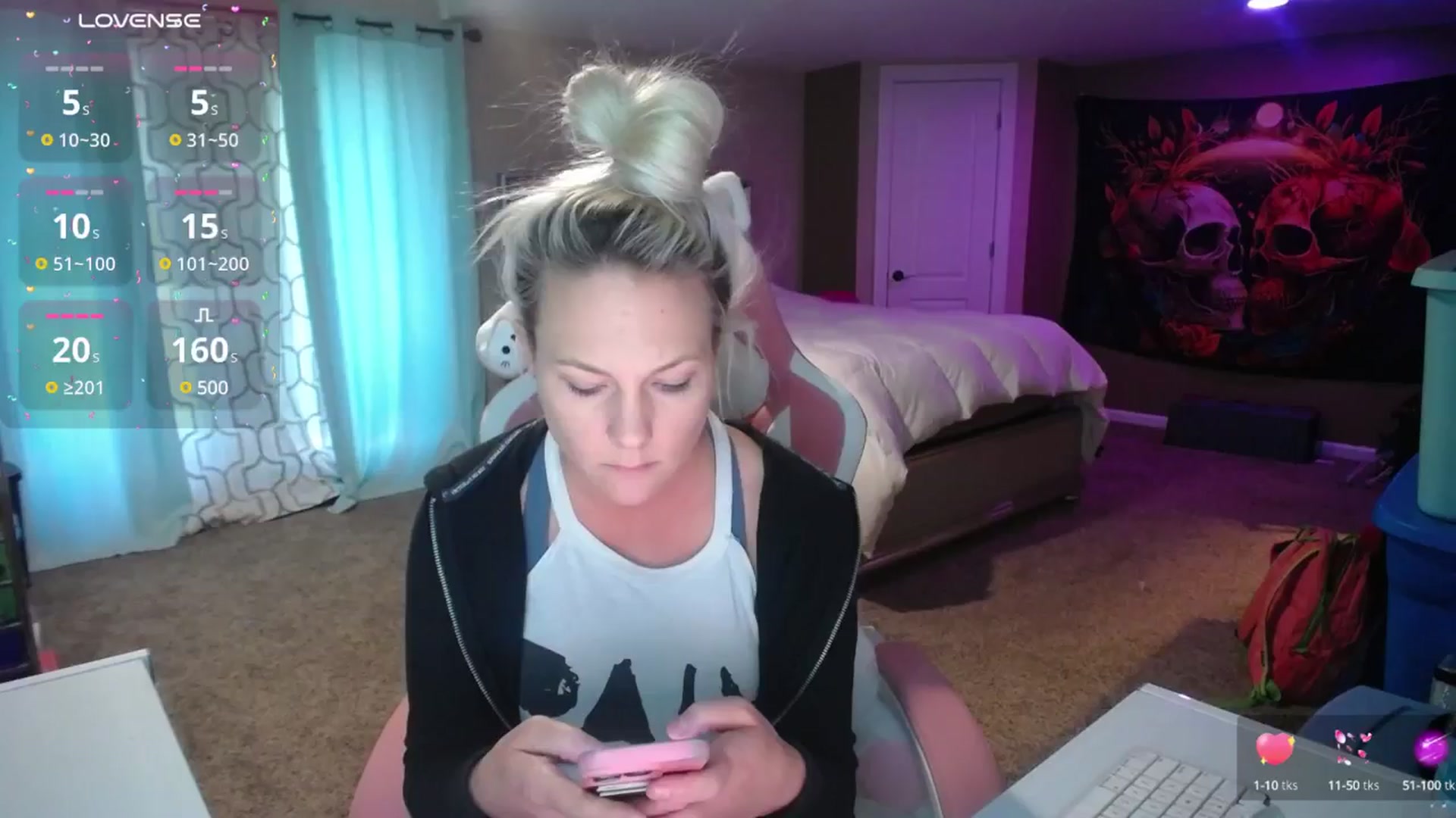 Gallery image thumbnail from AshlynnStorm's myfreecams stream on, 02/10/2025, 19:53 image 3 of 20