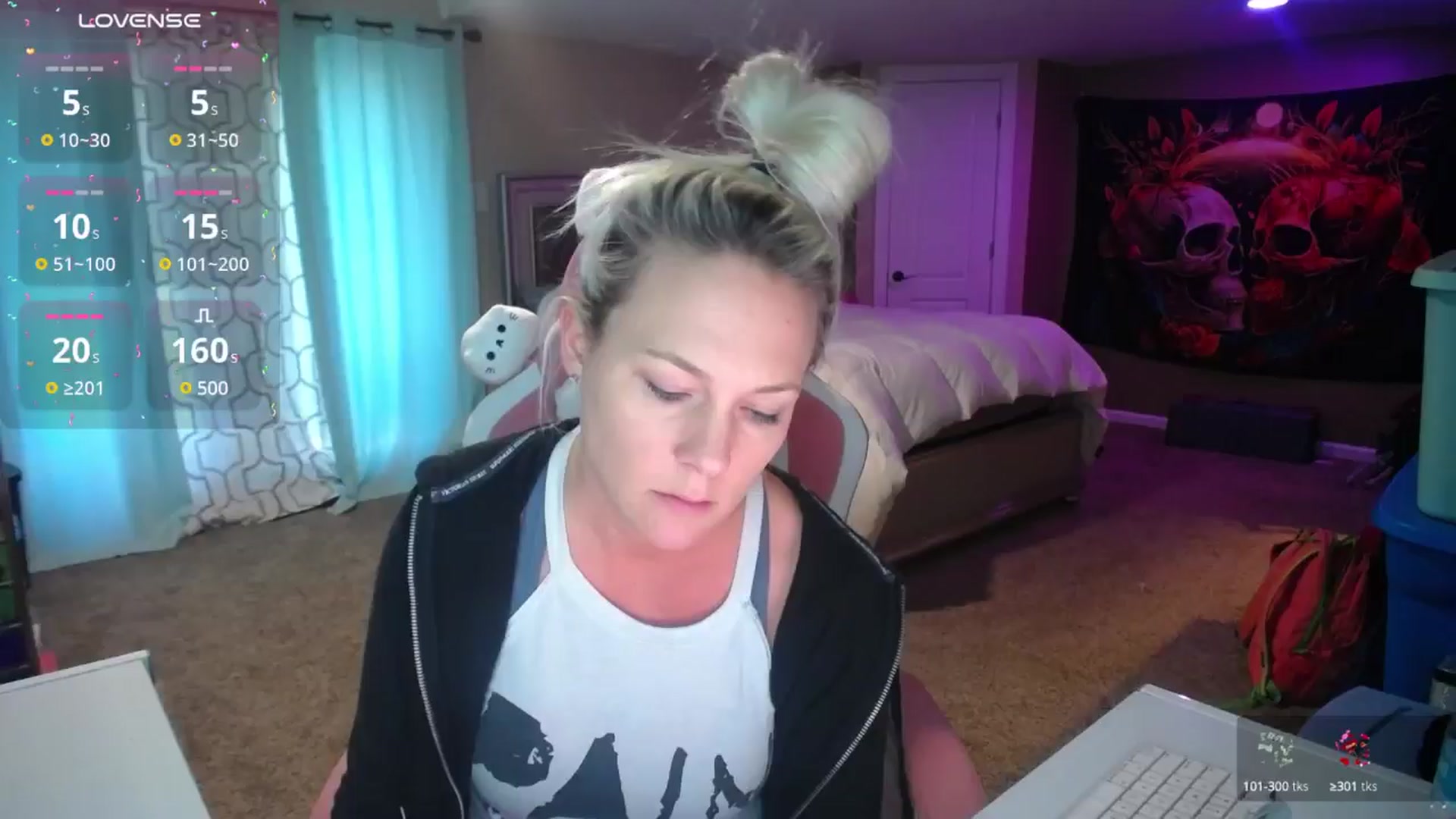 Gallery image thumbnail from AshlynnStorm's myfreecams stream on, 02/10/2025, 19:53 image 5 of 20