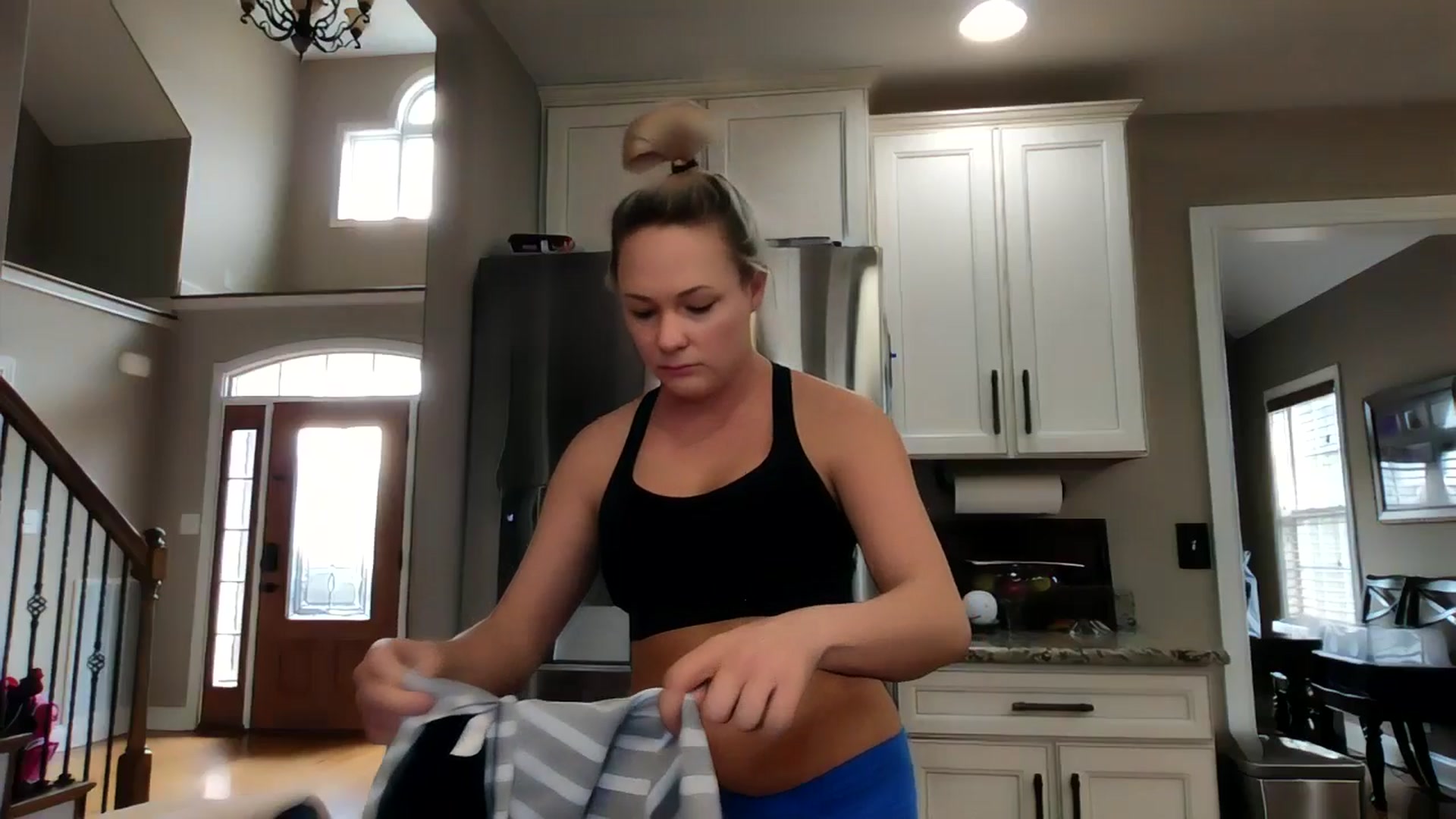 Gallery image thumbnail from AshlynnStorm's myfreecams stream on, 02/14/2025, 19:29 image 7 of 20