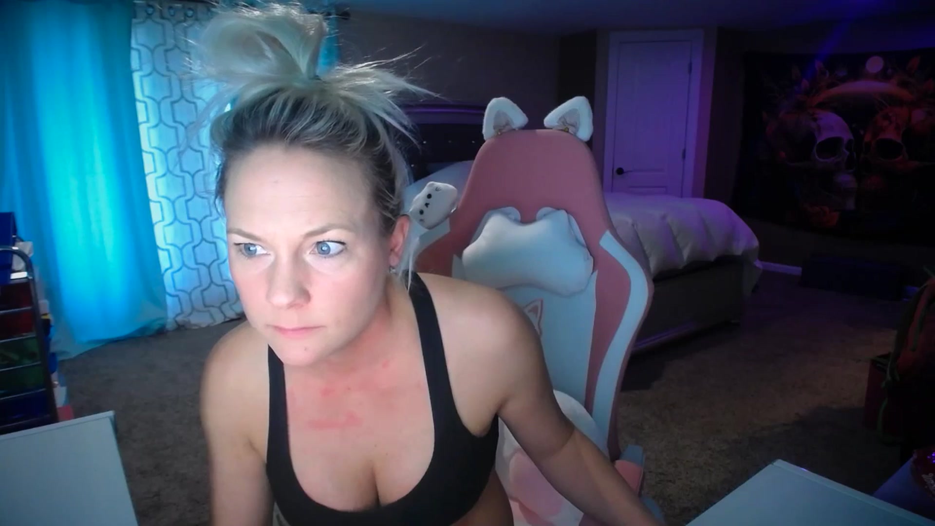 Gallery image thumbnail from AshlynnStorm's myfreecams stream on, 02/20/2025, 20:18 image 5 of 20
