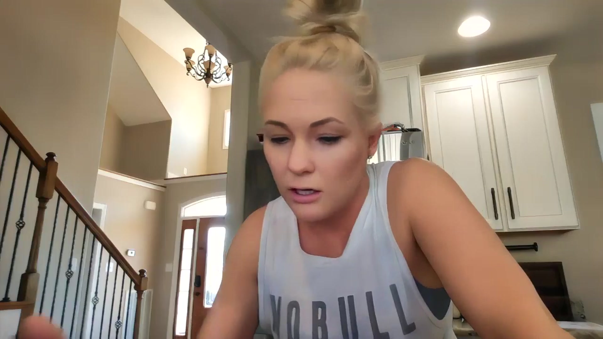 Gallery image thumbnail from AshlynnStorm's myfreecams stream on, 02/25/2025, 18:31 image 10 of 20