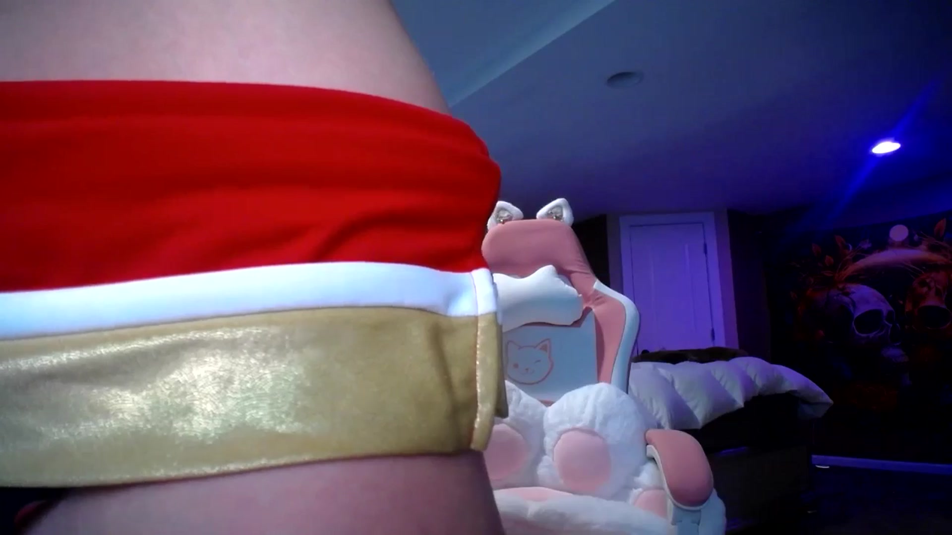 Gallery image thumbnail from AshlynnStorm's myfreecams stream on, 03/03/2025, 19:59 image 7 of 20