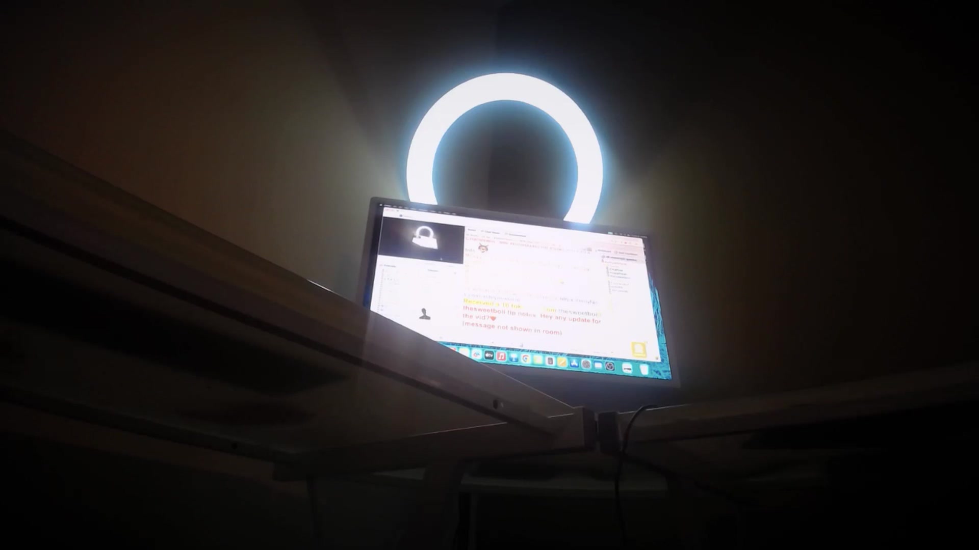 Gallery image thumbnail from AshlynnStorm's myfreecams stream on, 04/22/2025, 18:05 image 19 of 20