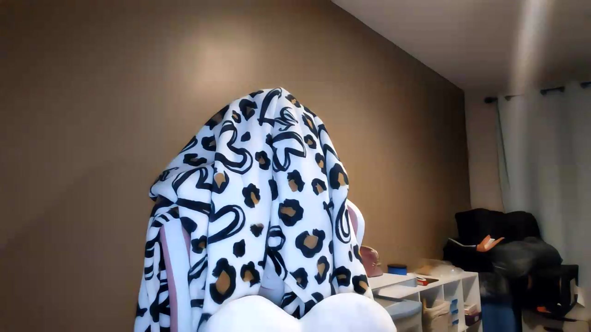 Gallery image thumbnail from AshlynnStorm's myfreecams stream on, 06/19/2026, 08:34 image 5 of 20