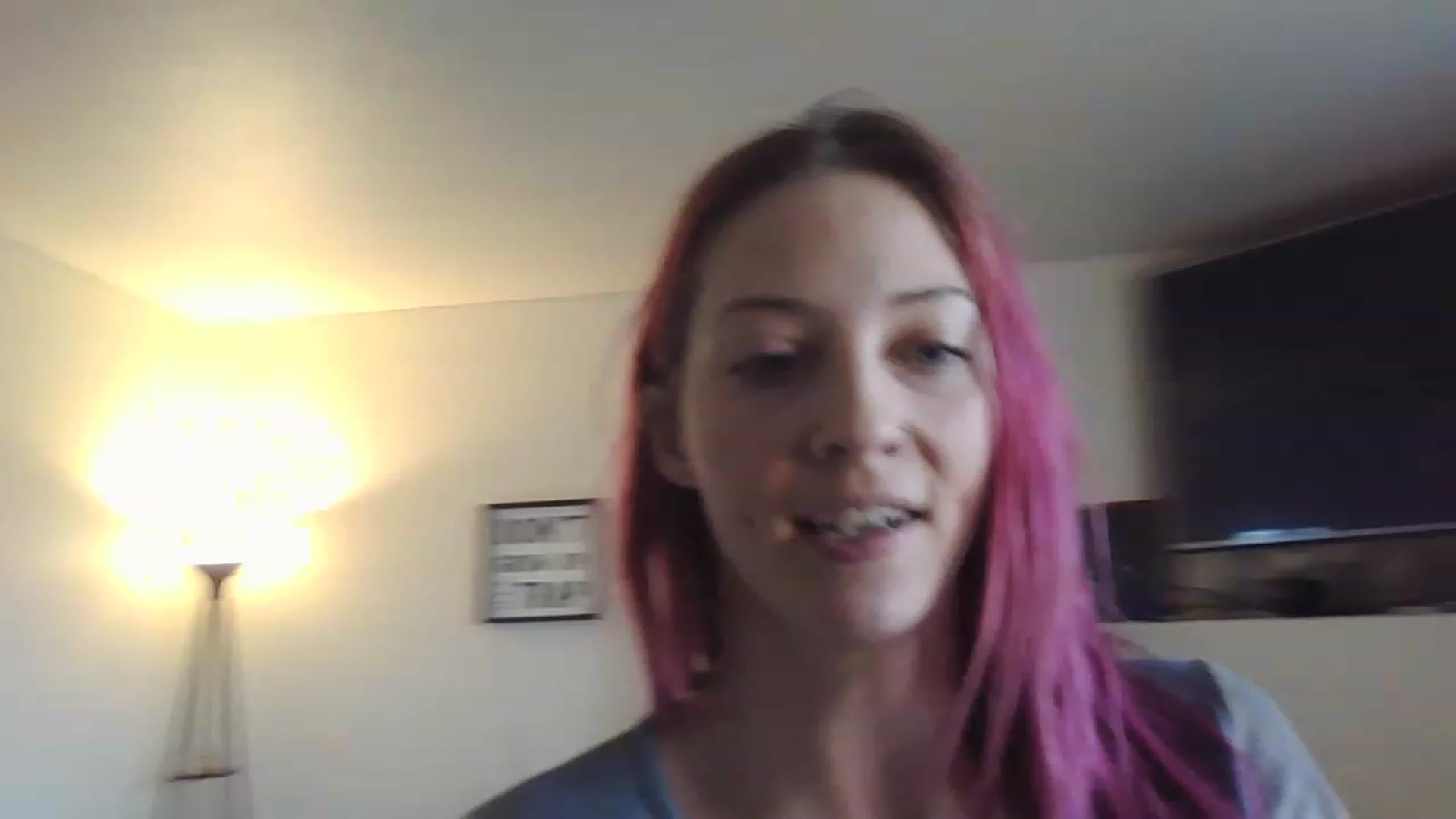 Gallery image thumbnail from Ashlynnelocks's myfreecams stream on, 11/20/2022, 18:25 image 7 of 20