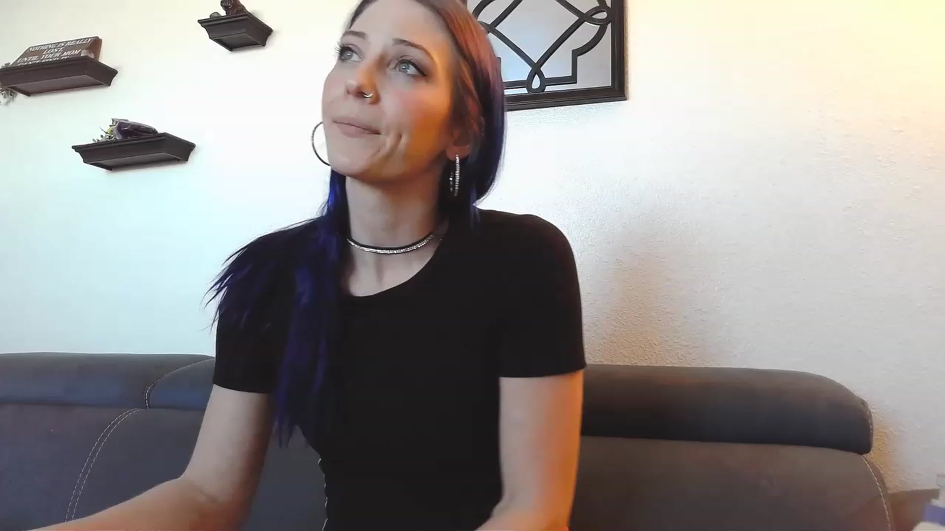 Gallery image thumbnail from Ashlynnelocks's myfreecams stream on, 12/16/2022, 21:54 image 9 of 20