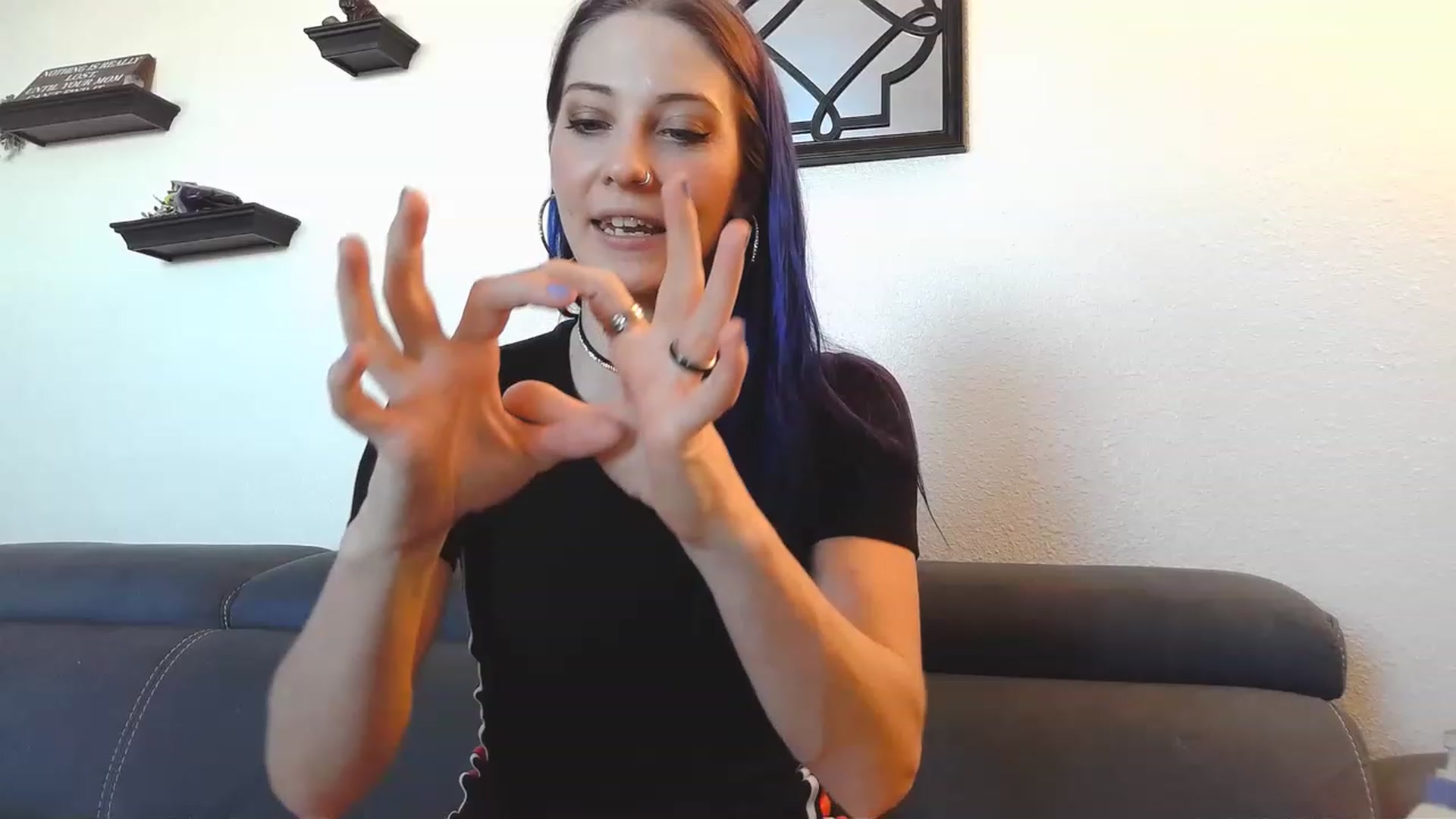 Gallery image thumbnail from Ashlynnelocks's myfreecams stream on, 12/16/2022, 21:54 image 4 of 20
