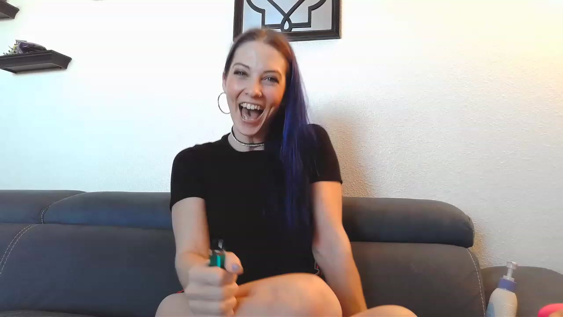 Gallery image thumbnail from Ashlynnelocks's myfreecams stream on, 12/16/2022, 22:28 image 15 of 20