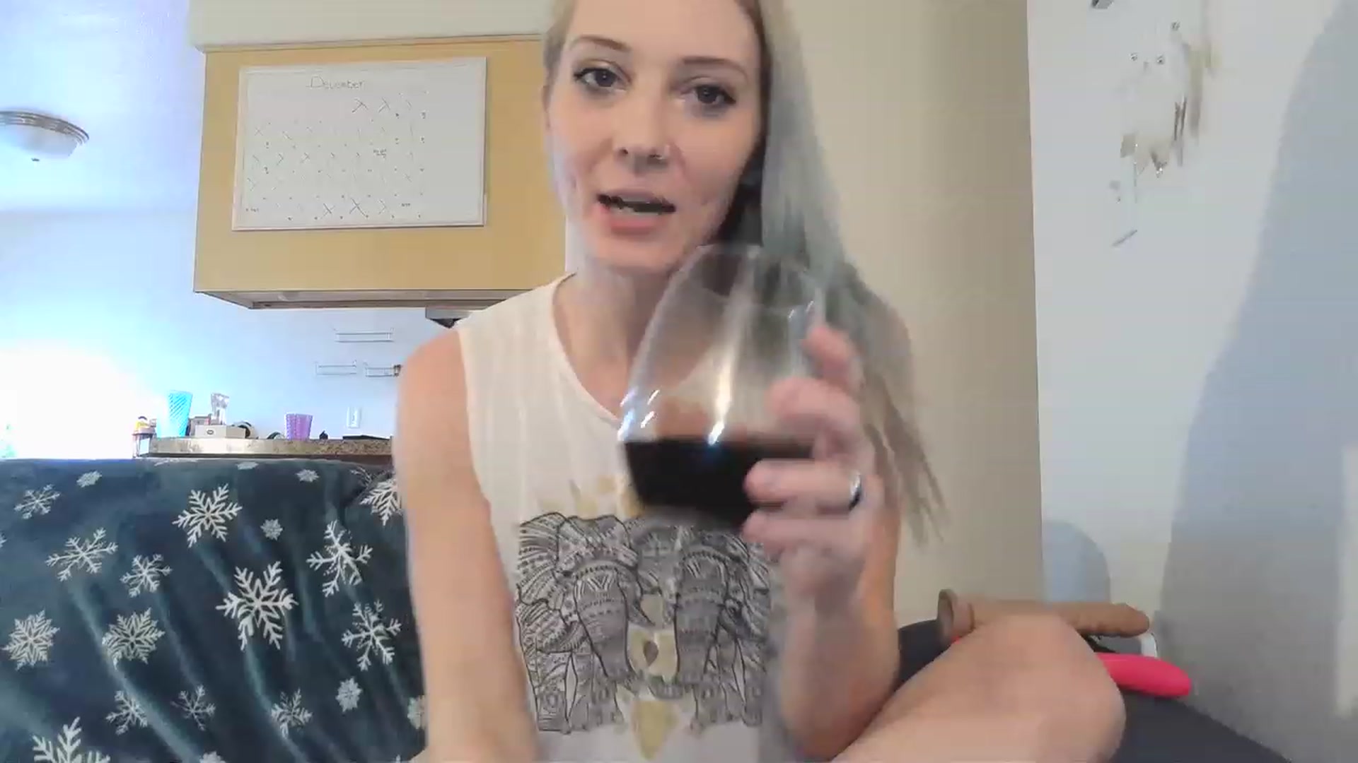 Gallery image thumbnail from Ashlynnelocks's myfreecams stream on, 01/04/2023, 23:09 image 20 of 20