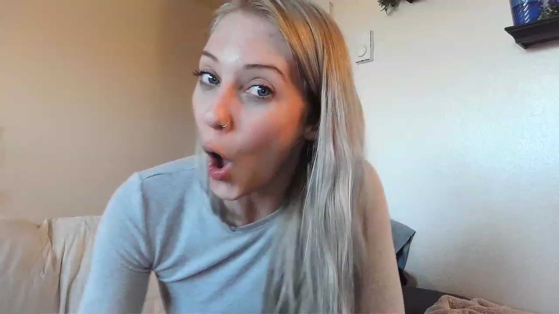 Gallery image thumbnail from Ashlynnelocks's myfreecams stream on, 01/28/2023, 01:26 image 12 of 20