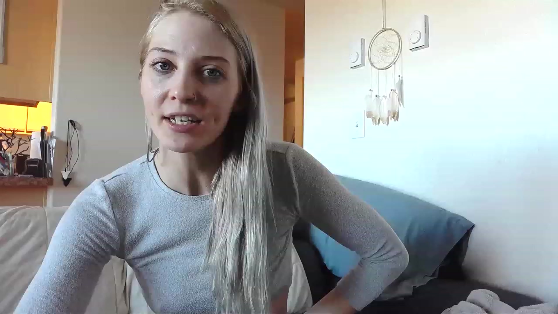 Gallery image thumbnail from Ashlynnelocks's myfreecams stream on, 01/28/2023, 01:26 image 1 of 20