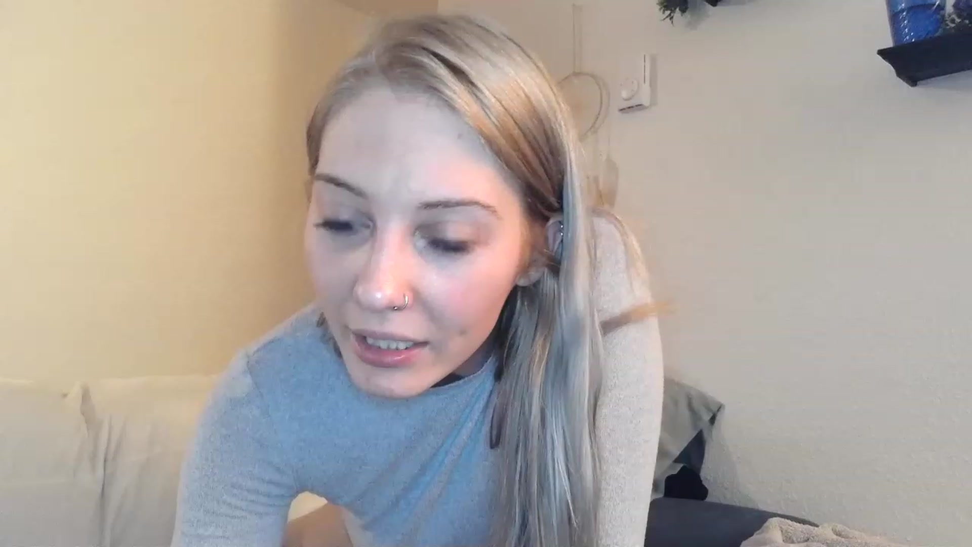 Gallery image thumbnail from Ashlynnelocks's myfreecams stream on, 01/28/2023, 01:52 image 10 of 20