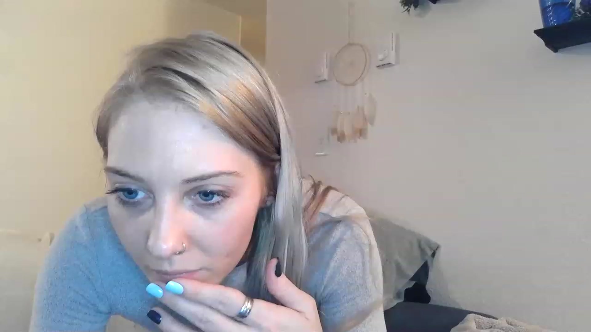 Gallery image thumbnail from Ashlynnelocks's myfreecams stream on, 01/28/2023, 01:52 image 14 of 20
