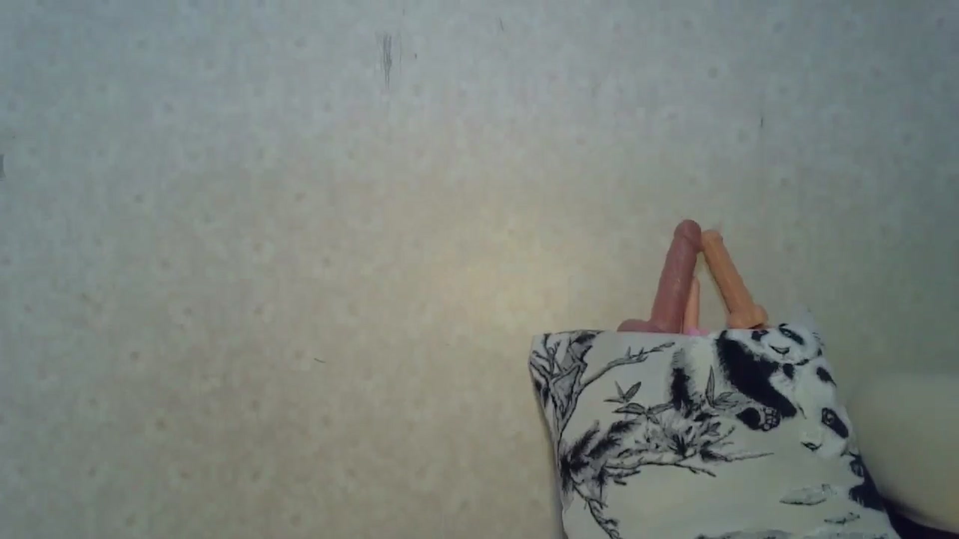 Gallery image thumbnail from AsiCuteBaby's myfreecams stream on, 05/04/2024, 15:07 image 15 of 20