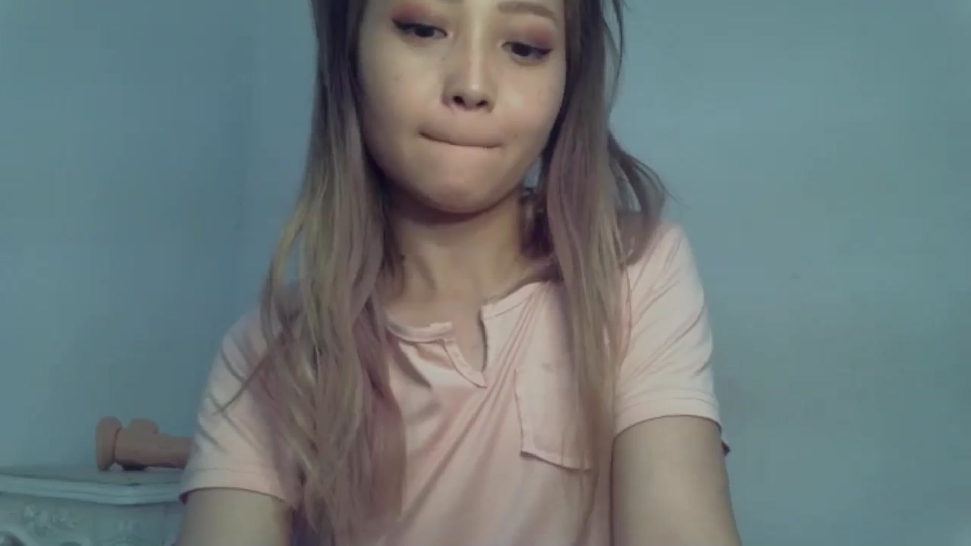 Gallery image thumbnail from AsiCuteBaby's myfreecams stream on, 07/07/2024, 11:33 image 18 of 20