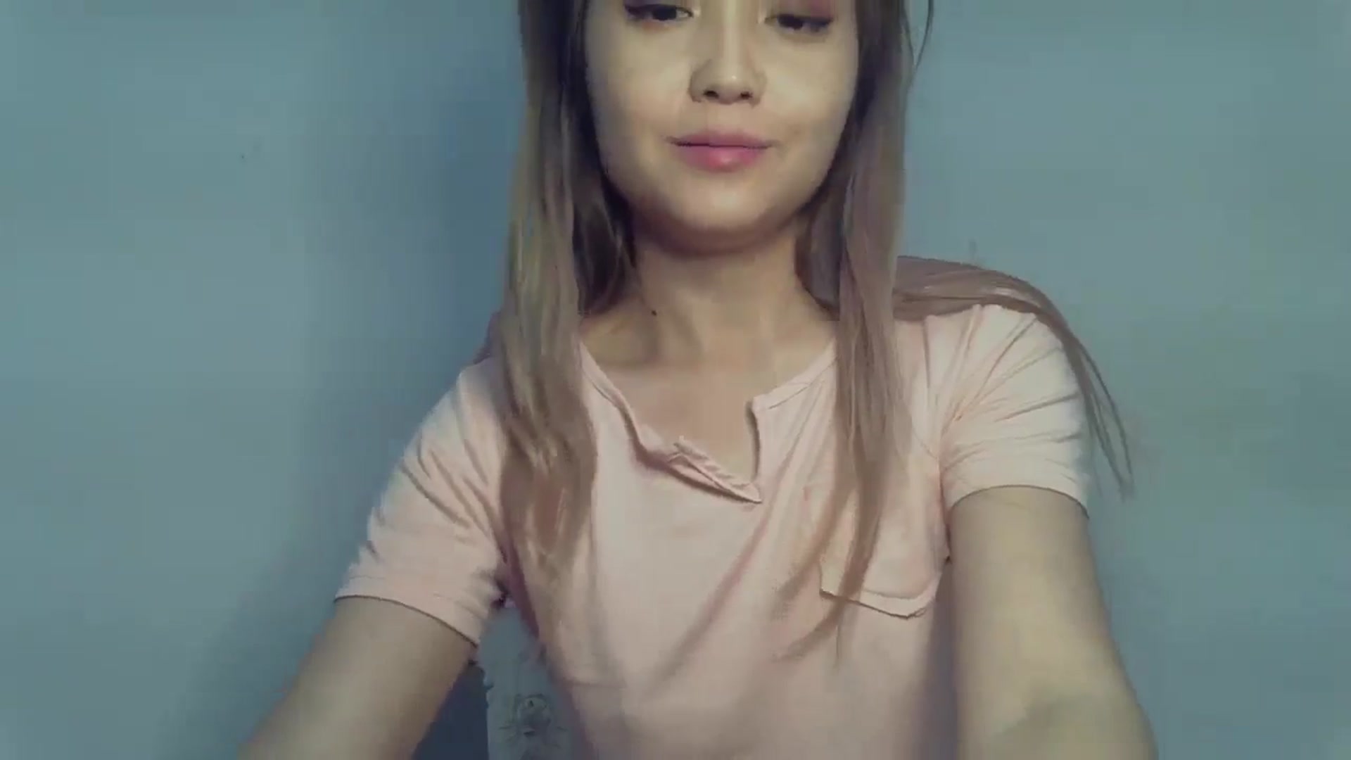 Gallery image thumbnail from AsiCuteBaby's myfreecams stream on, 07/07/2024, 12:54 image 6 of 20
