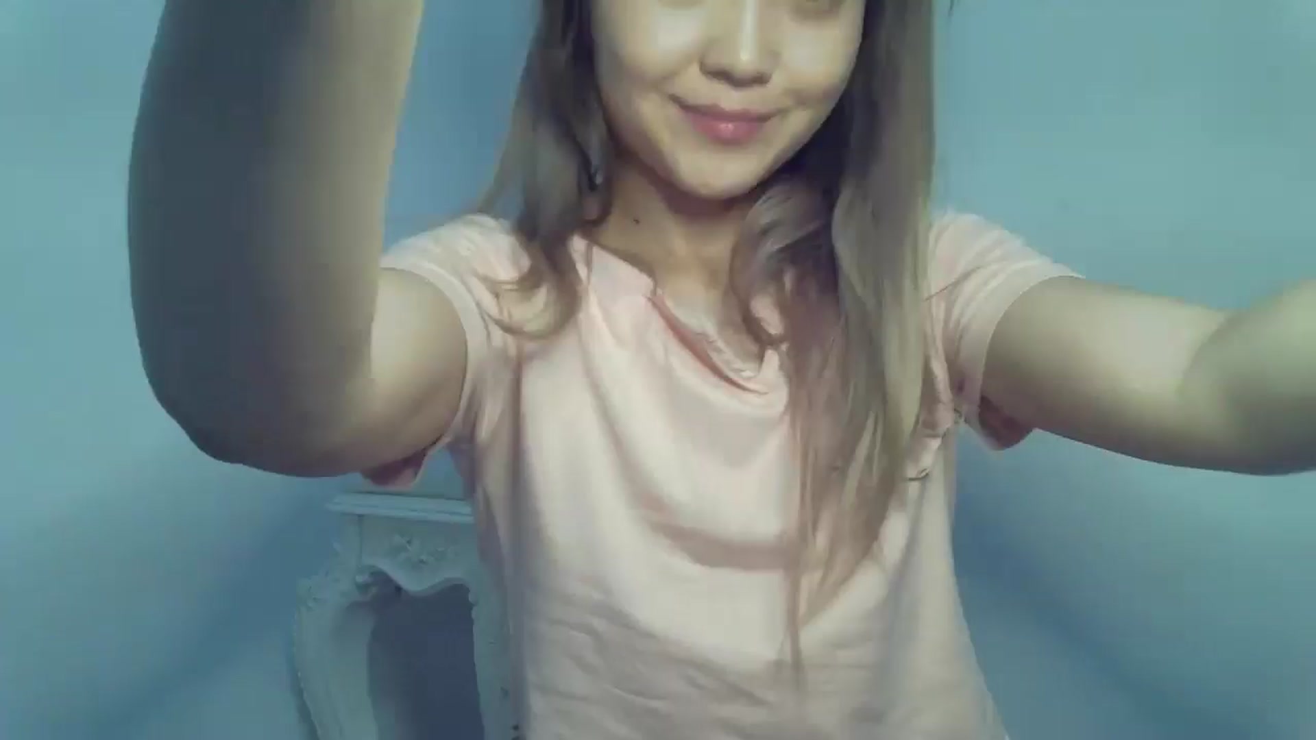 Gallery image thumbnail from AsiCuteBaby's myfreecams stream on, 07/07/2024, 12:54 image 16 of 20