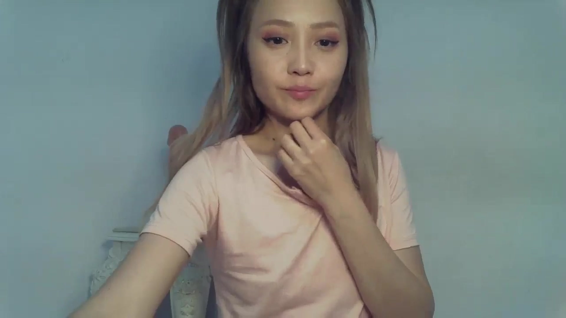 Gallery image thumbnail from AsiCuteBaby's myfreecams stream on, 07/07/2024, 12:54 image 18 of 20