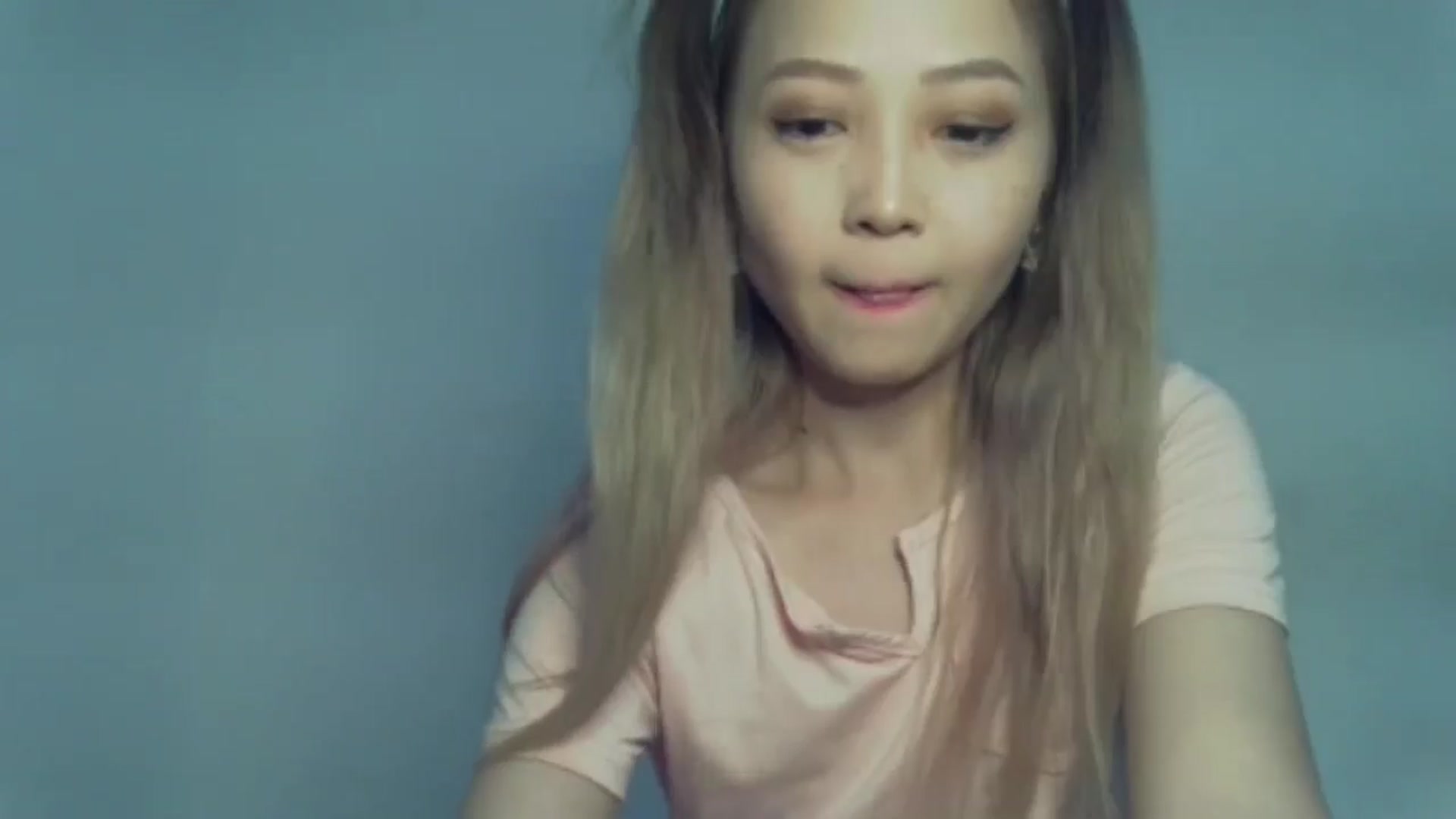Gallery image thumbnail from AsiCuteBaby's myfreecams stream on, 07/16/2024, 13:04 image 7 of 20