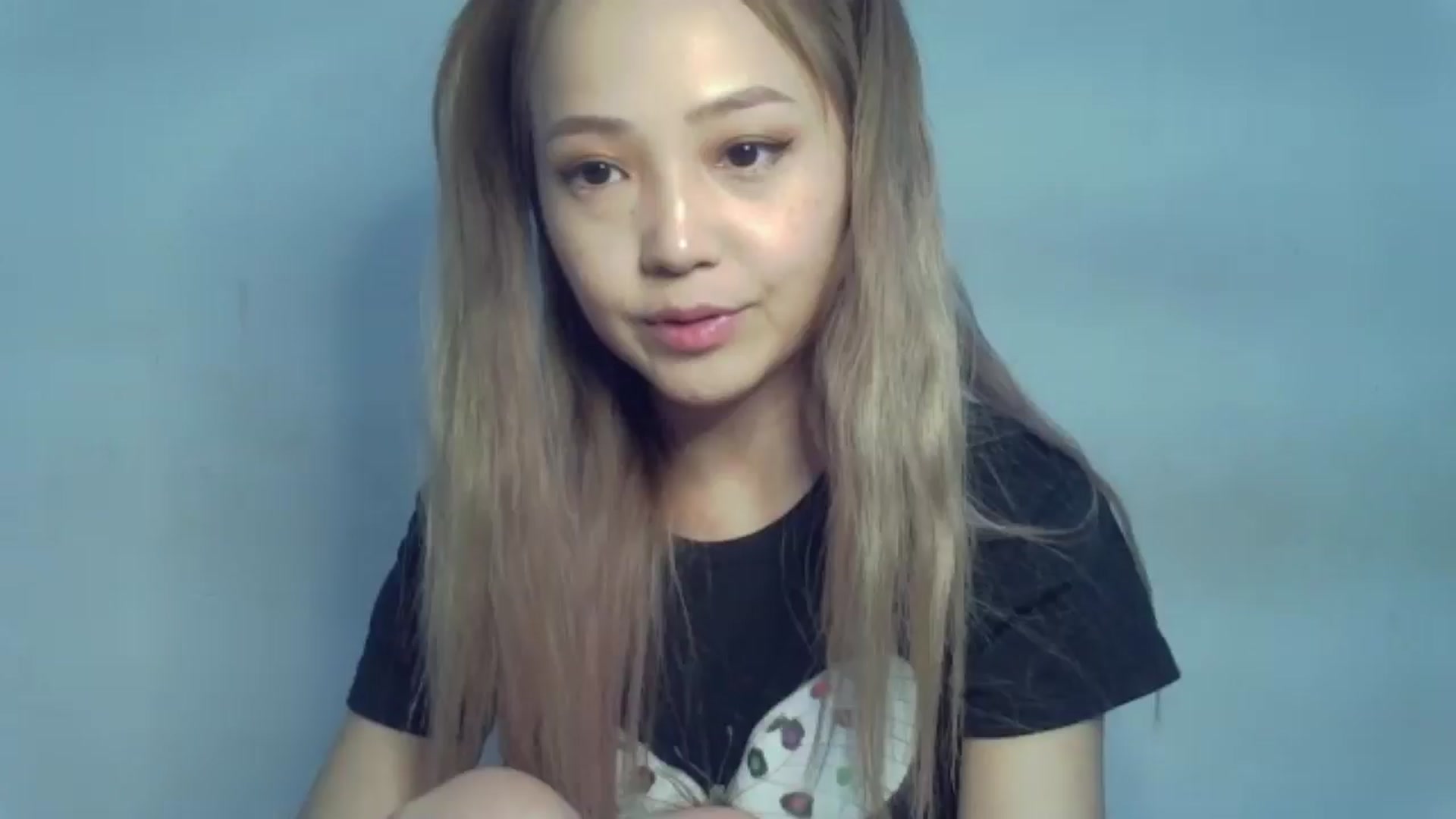 Gallery image thumbnail from AsiCuteBaby's myfreecams stream on, 07/16/2024, 15:18 image 10 of 20
