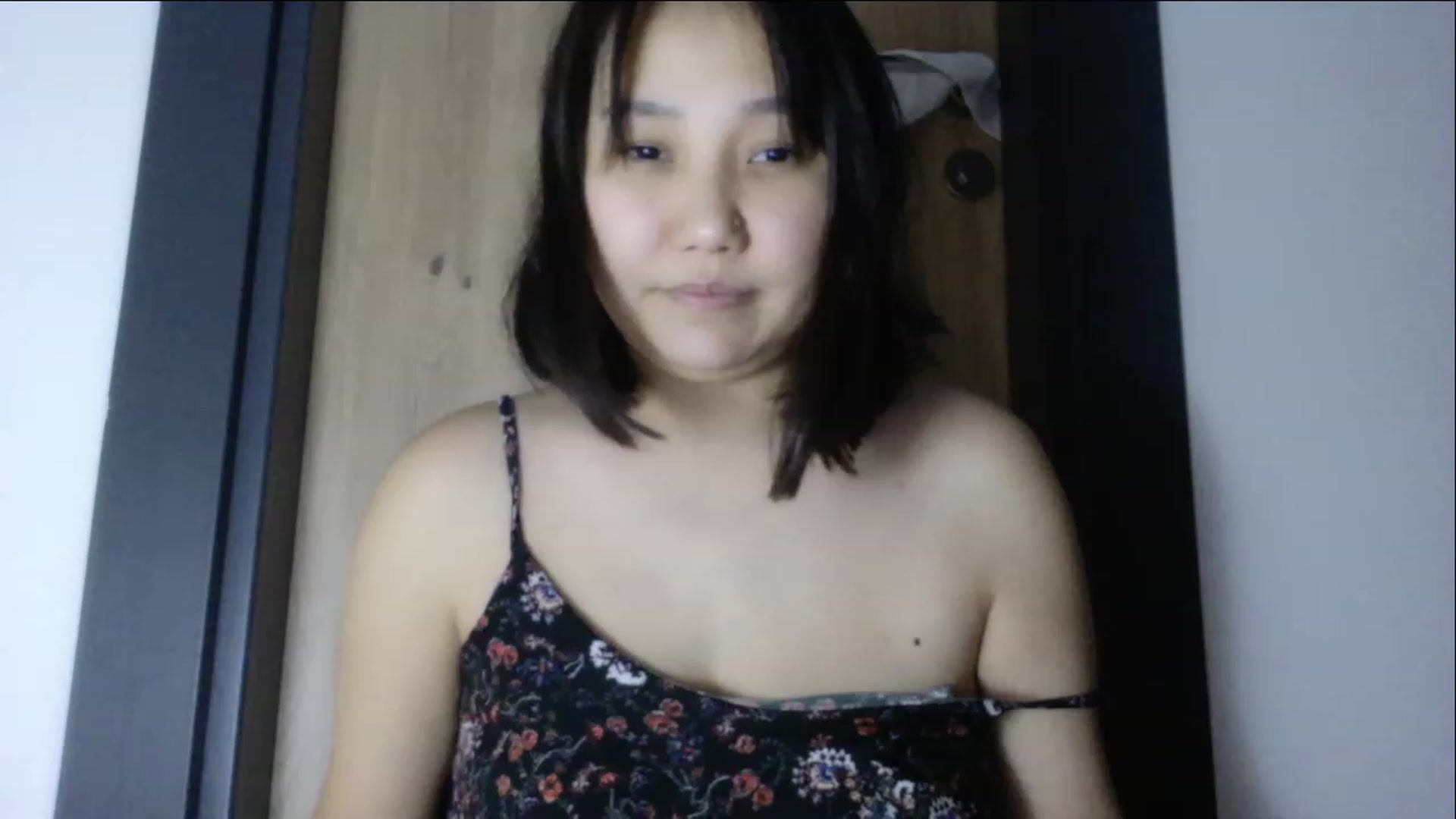 Gallery image thumbnail from AsianAkame's myfreecams stream on, 12/12/2022, 24:51 image 13 of 20
